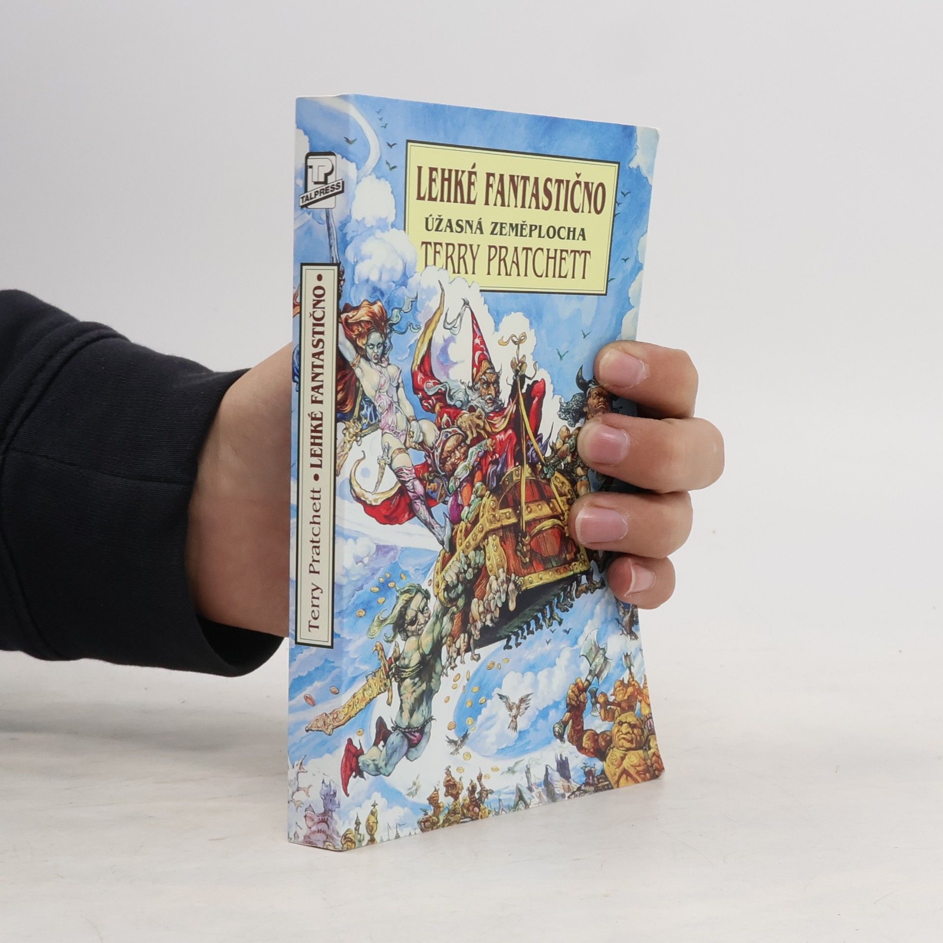 Terry Pratchett Lehké fantastično