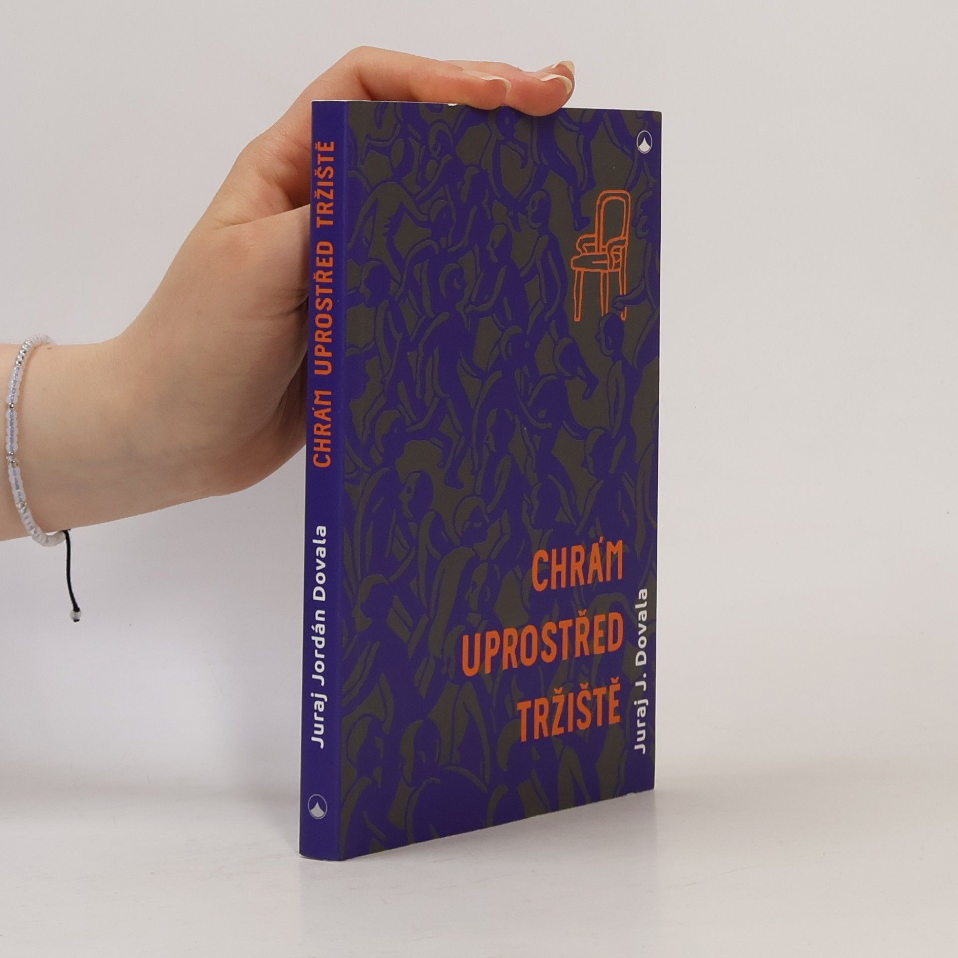 Chrám uprostřed tržiště