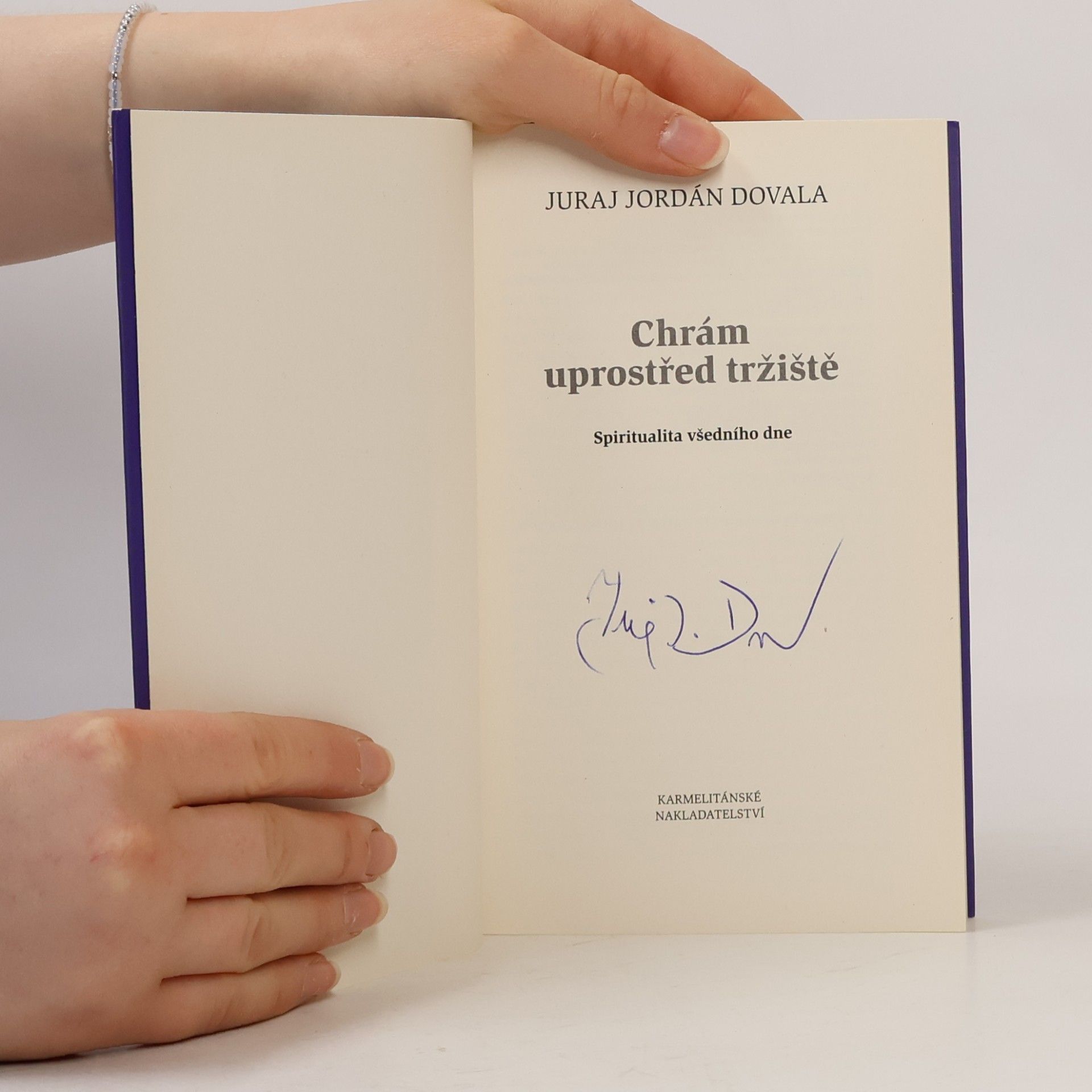 Juraj Jordán Dovala Chrám uprostřed tržiště