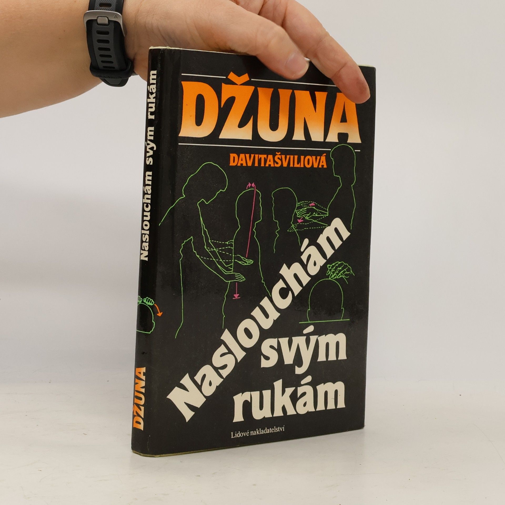 Džuna Davitašvili Naslouchám svým rukám