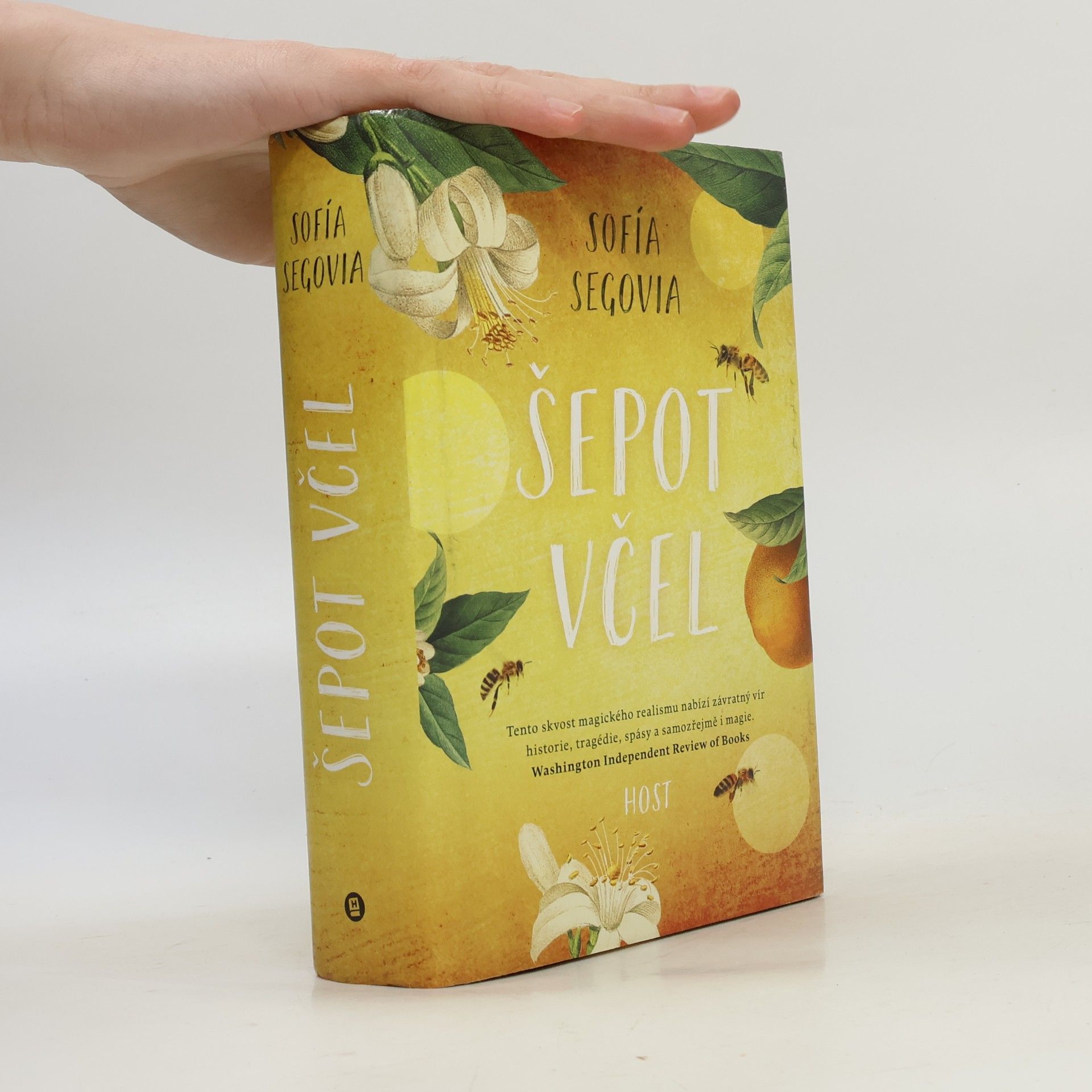 Sofía Segovia Šepot včel