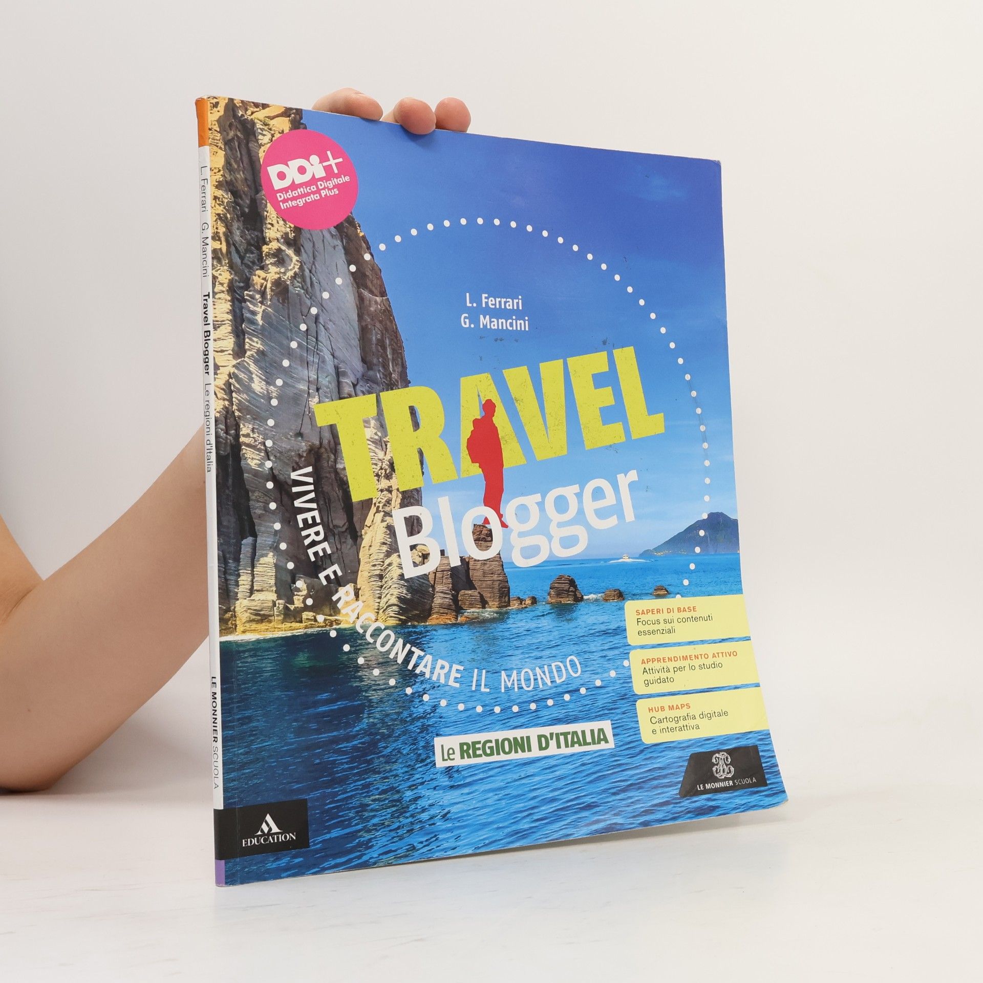 Various authors Travel Blogger