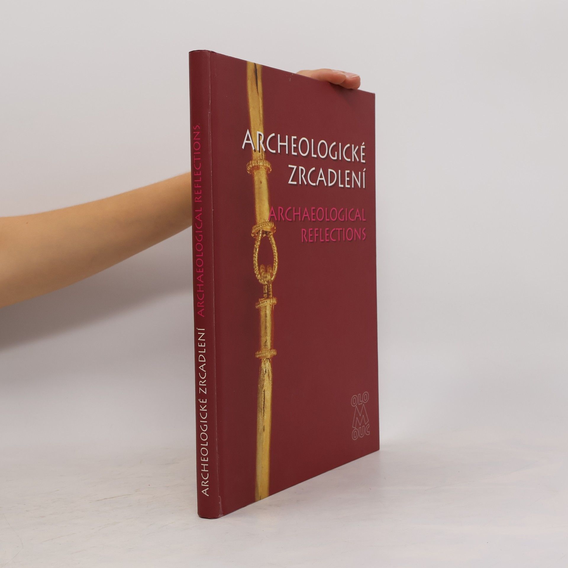 Mojmír Bém Archeologické zrcadlení