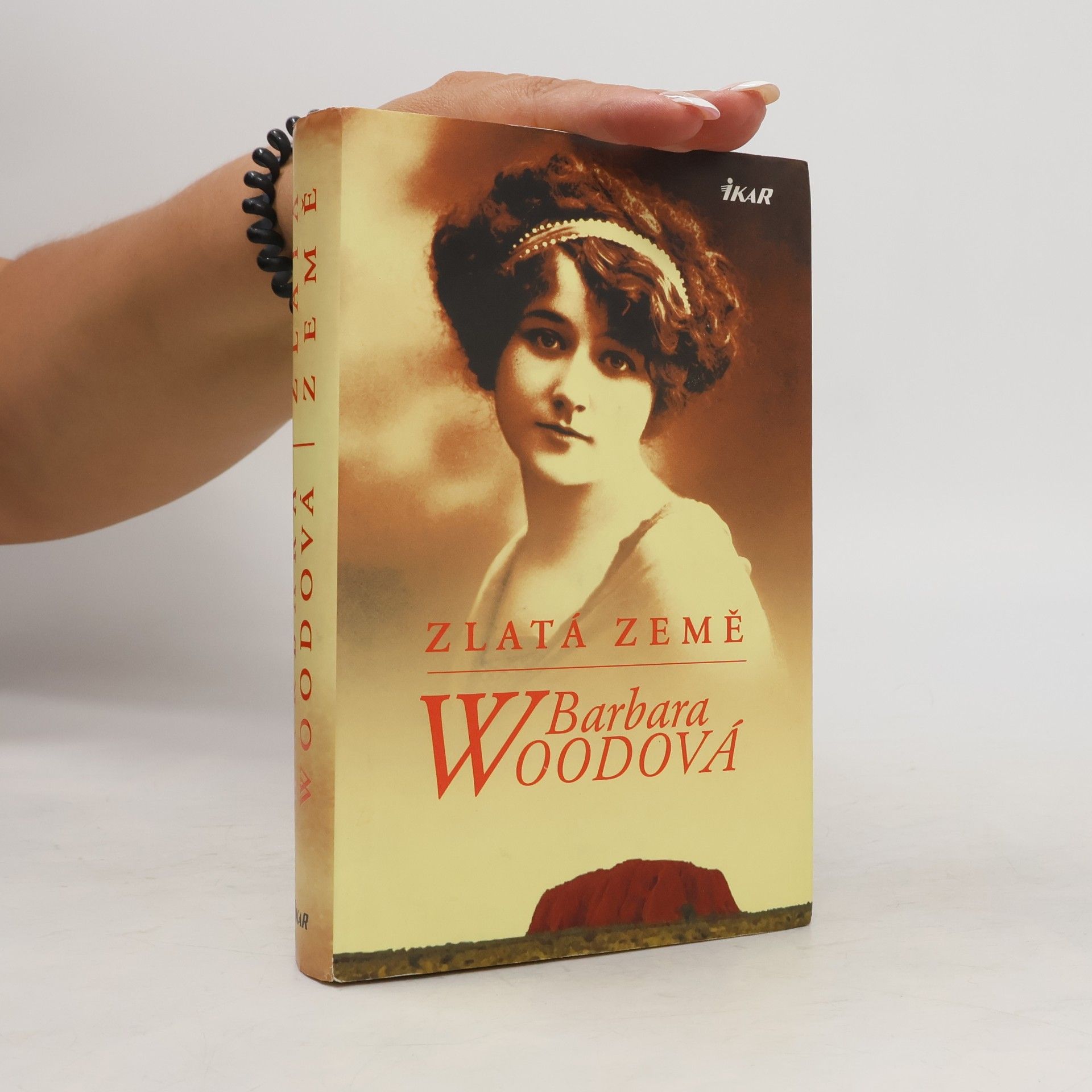 Barbara Wood Zlatá země