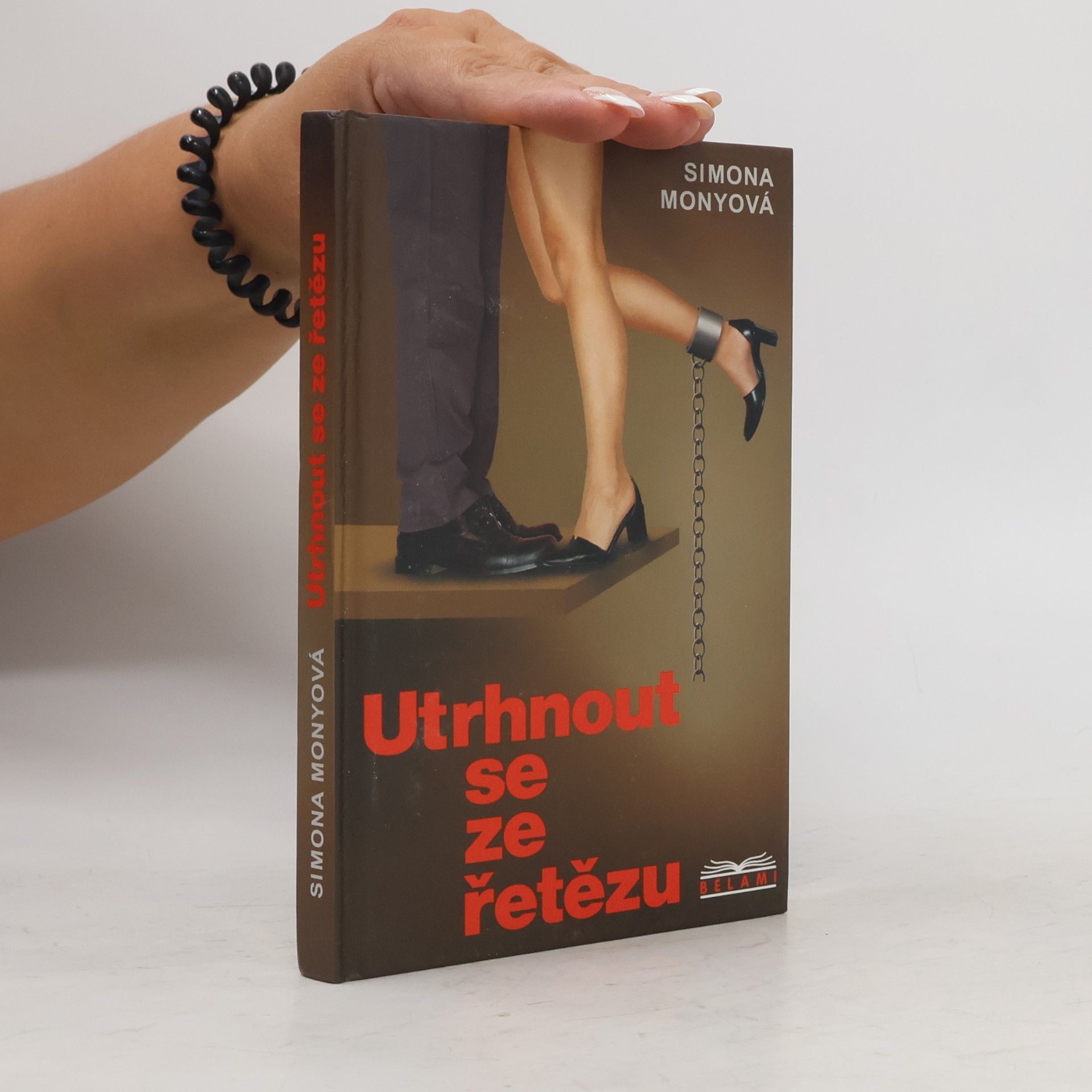 Simona Monyová Utrhnout se ze řetězu