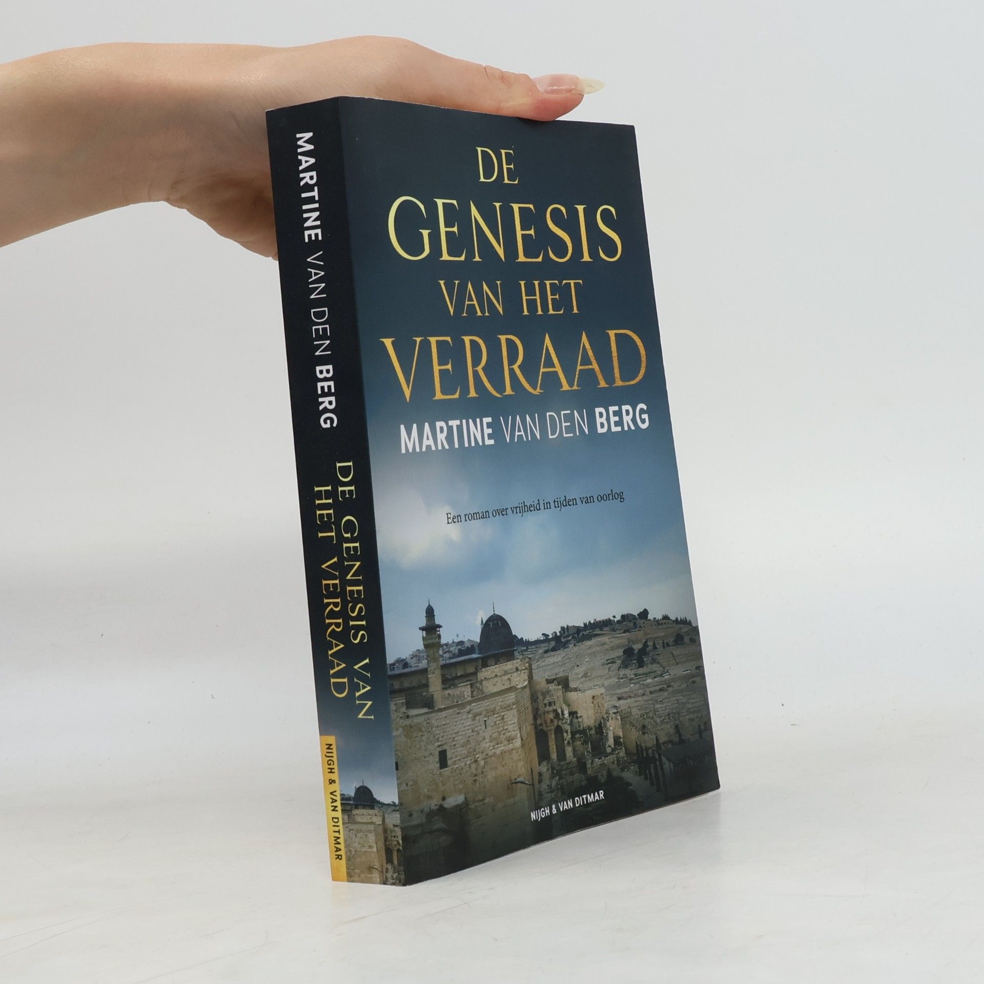 Belia Martine Van den Berg De genesis van het verraad