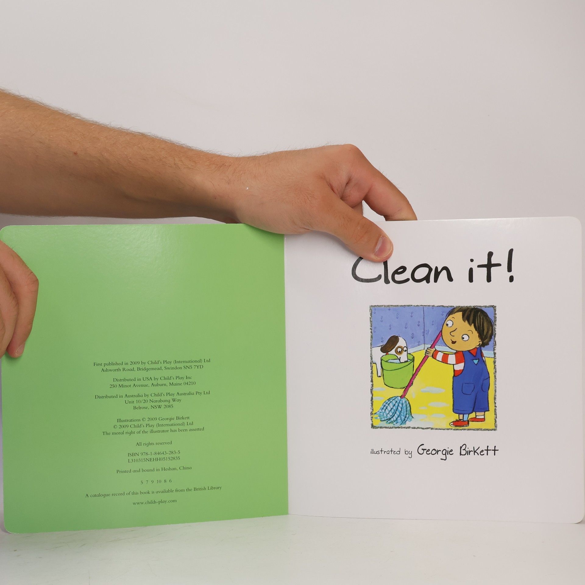 Georgie Birkett Helping Hands: Clean It!