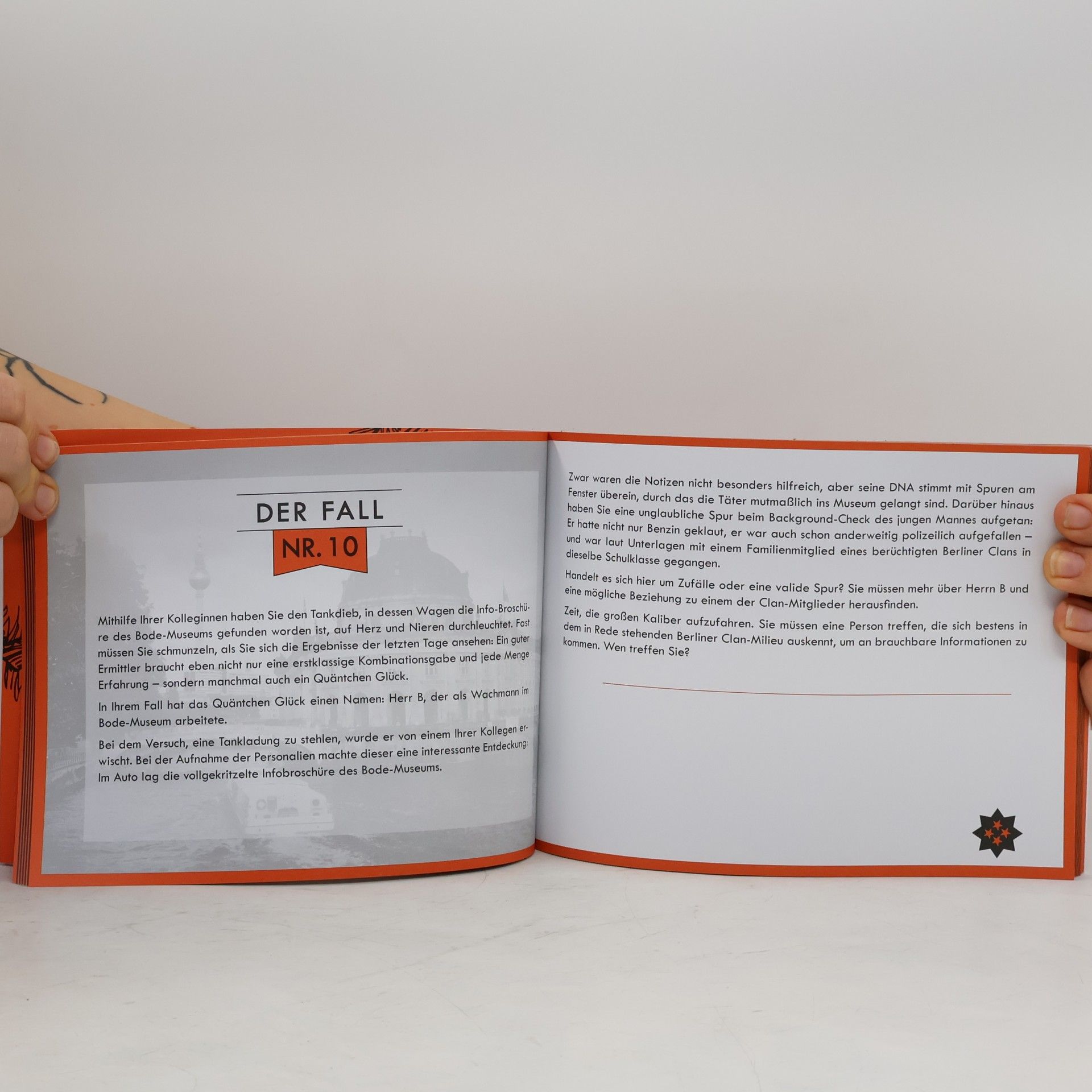 Kolektiv autorů ZEIT Verbrechen – Der Adventskalender. Exklusive Amazon-Ausgabe. Softcover. Löse einen Kriminalfall bis Heiligabend