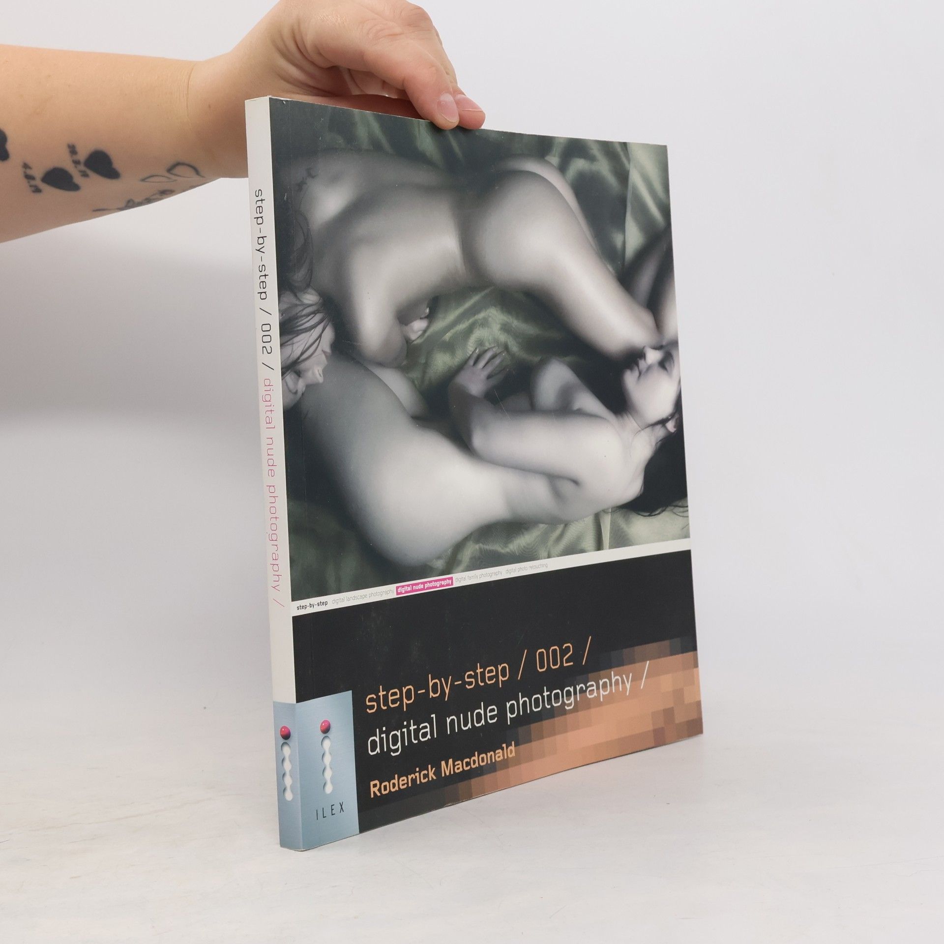 Roderick Macdonald Step-by-Step Digital Nude Photography