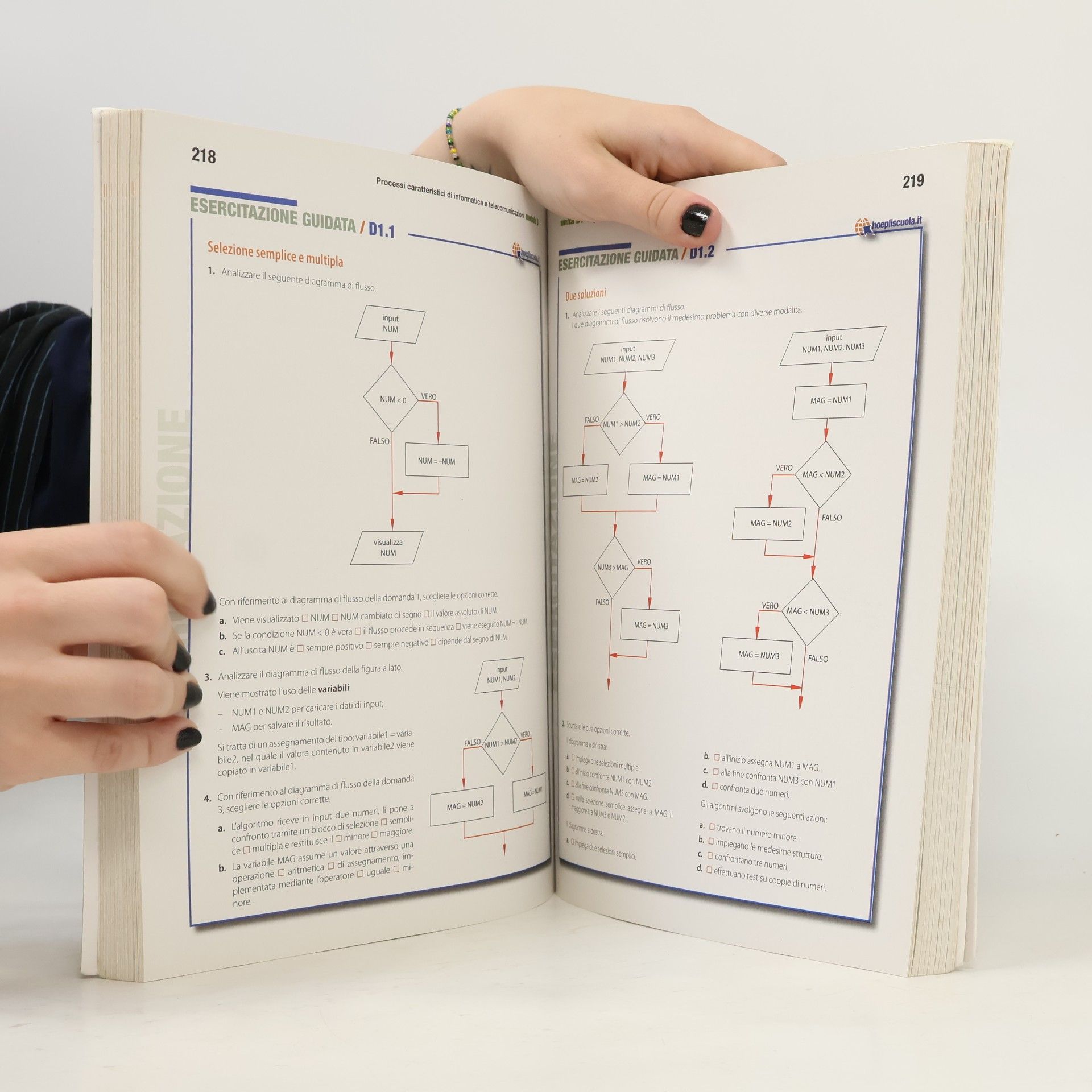 Kolektiv autorů Nuovo corso di scienze e tecnologie applicate.