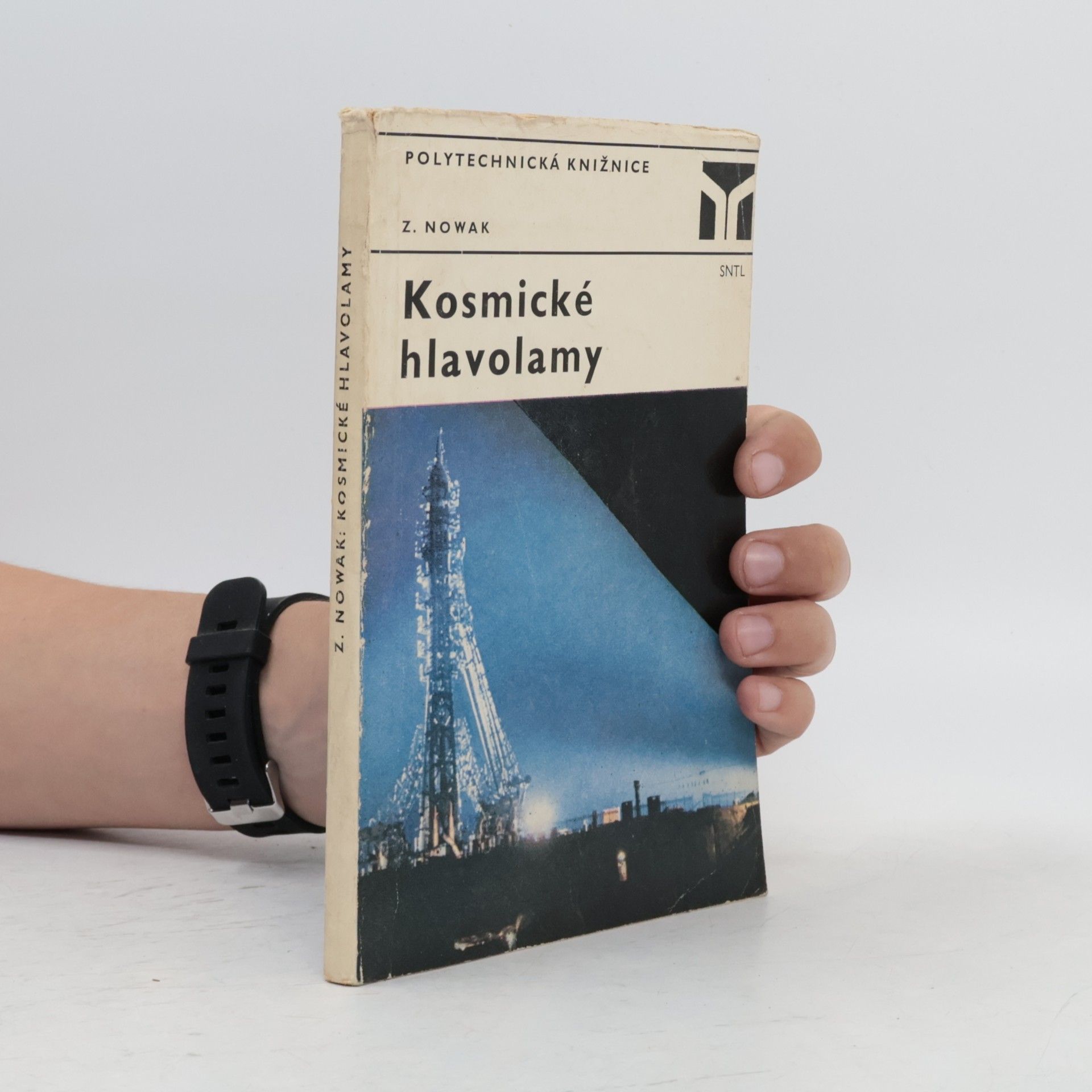 Zdzisław Nowak Kosmické hlavolamy