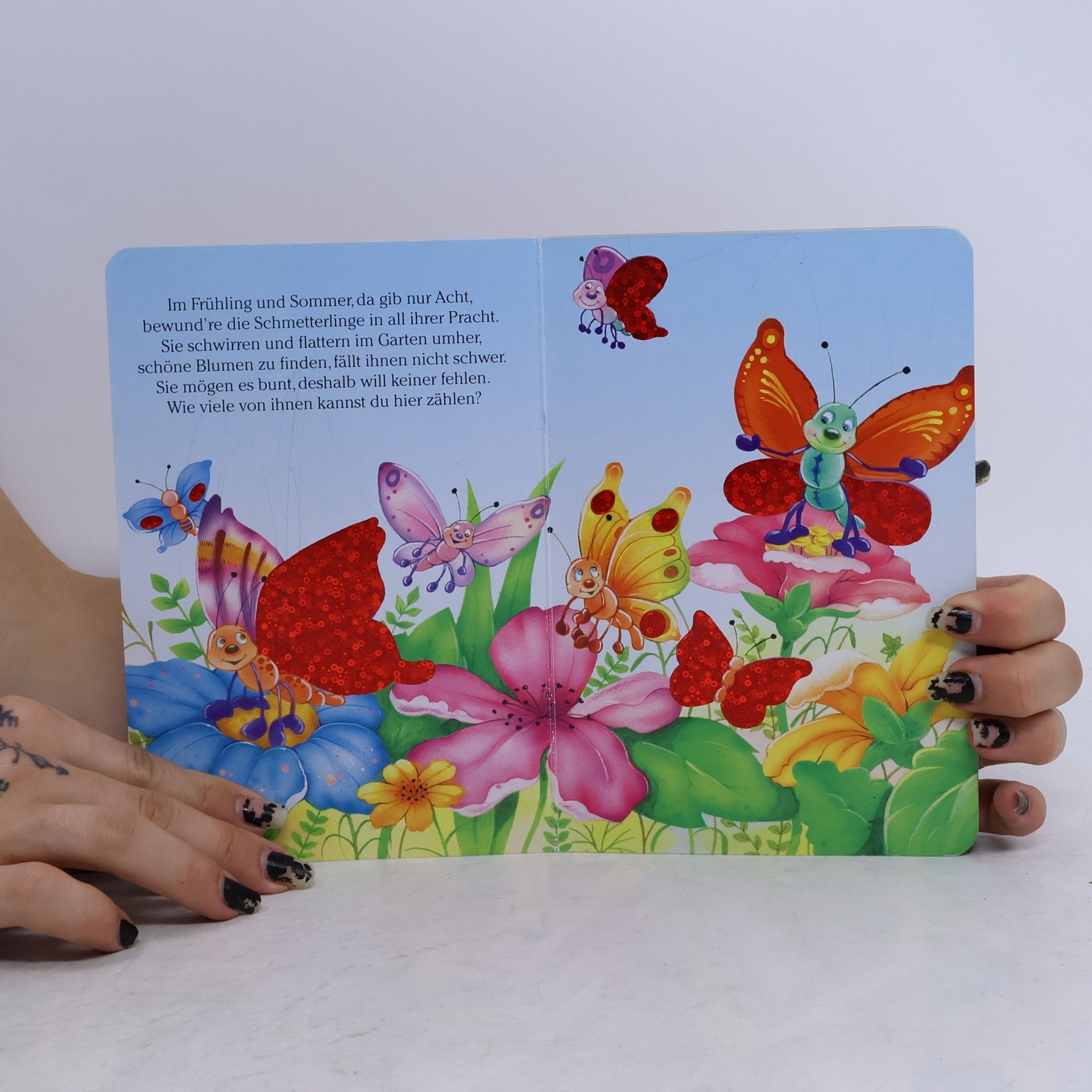 Autorenkollektiv Glitzerbuch Die bunten Schmetterlinge. Glitzerbuch