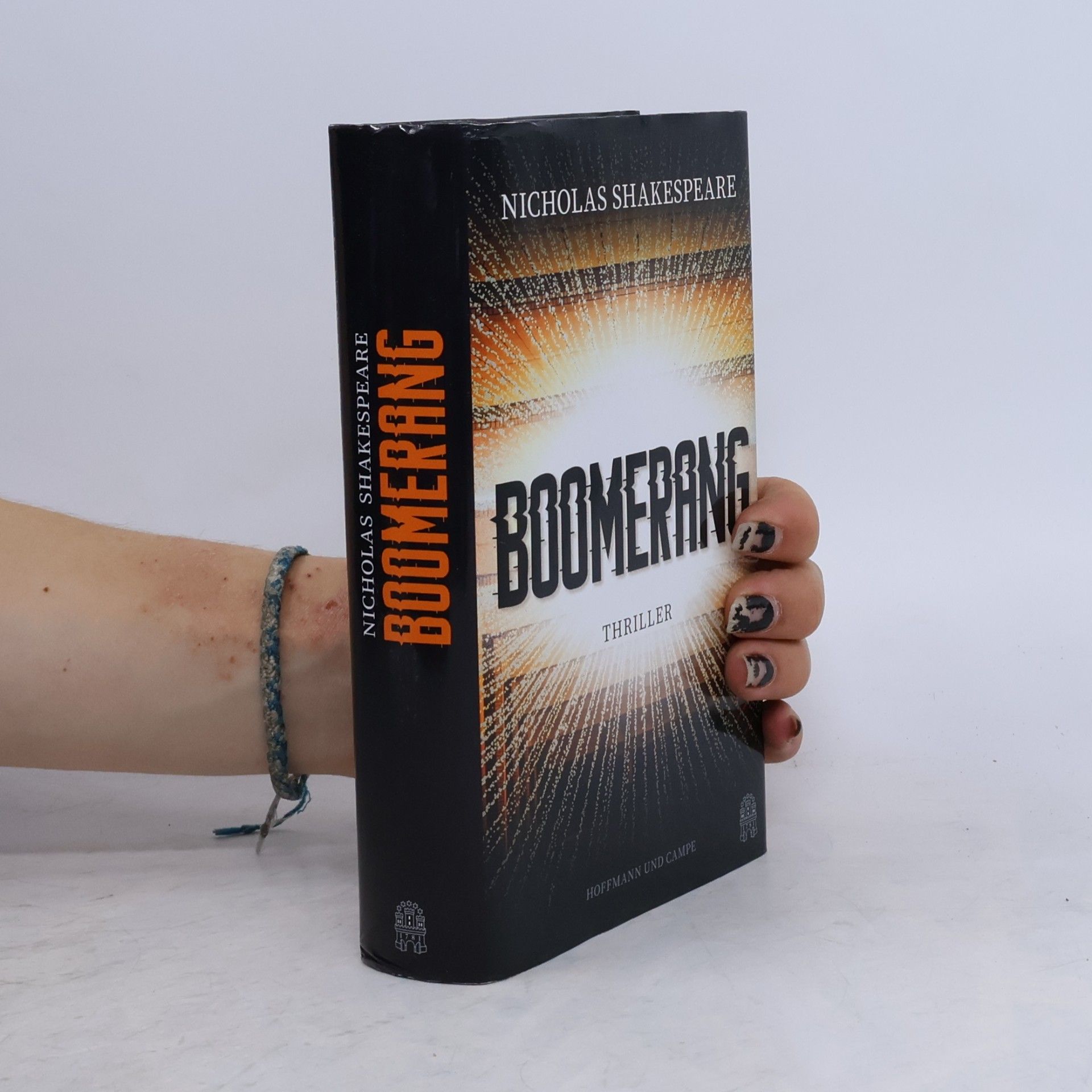 Nicholas Shakespeare Boomerang
