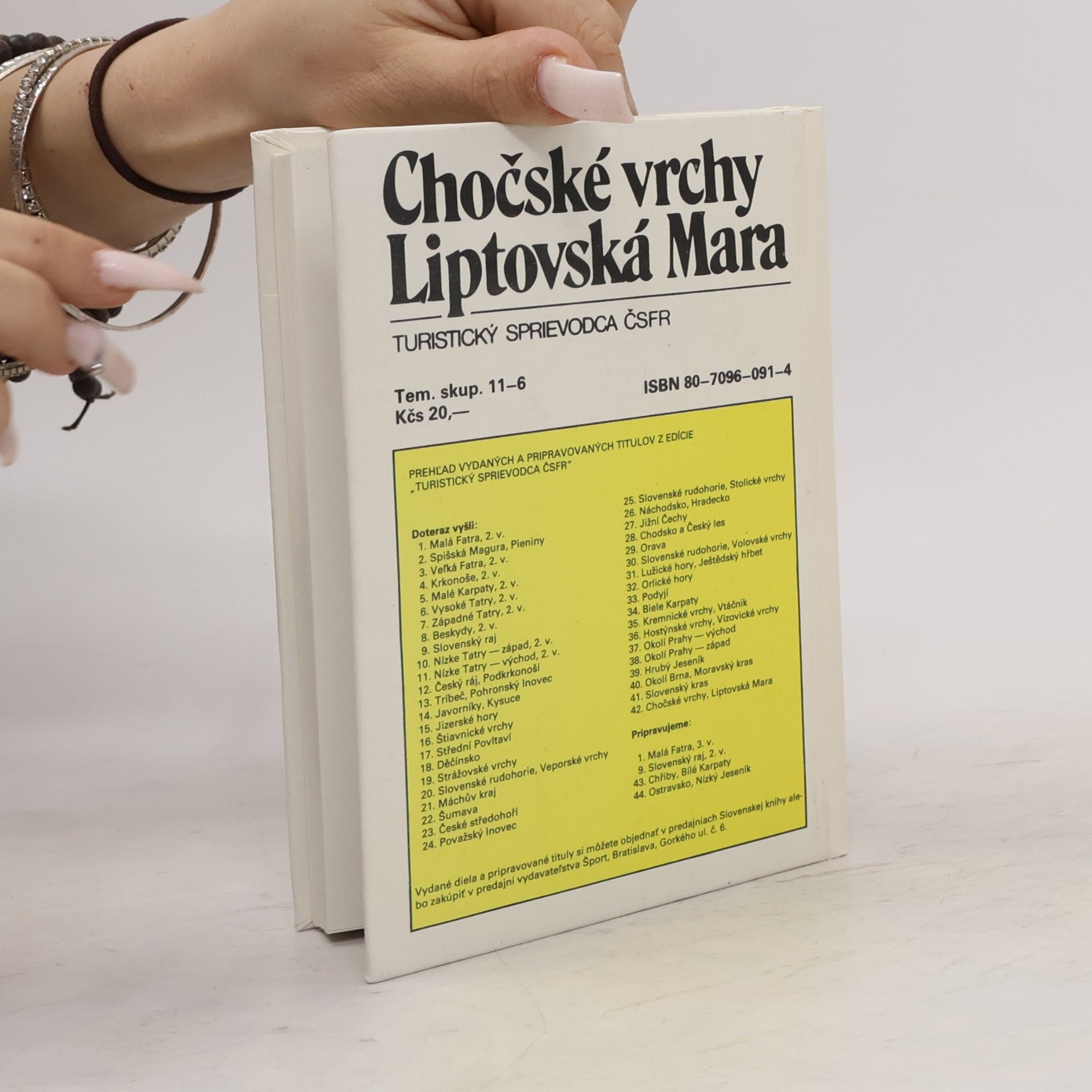 Zdenko Hochmuth Chočské vrchy, Liptovská Mara: Turistický sprievodca ČSFR