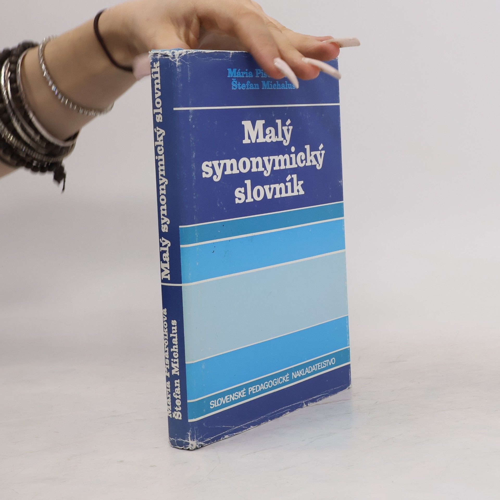 Mária Pisárčiková Malý synonymický slovník