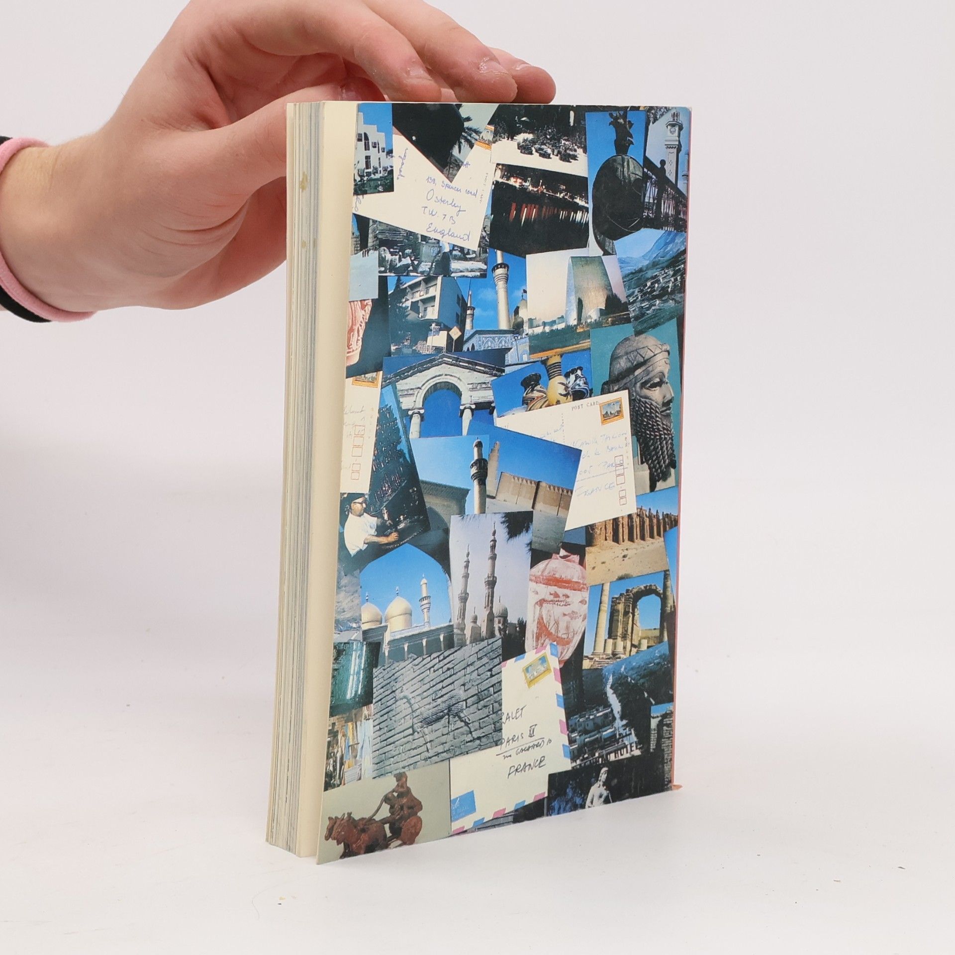 Autores varios Iraq. A Tourist Guide.