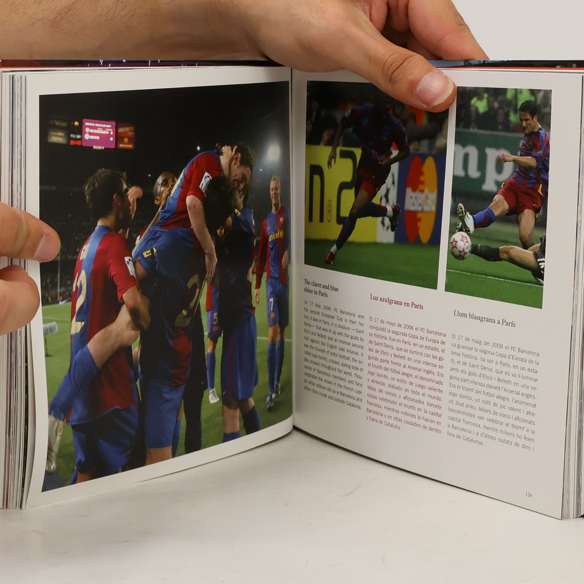 SIMON JOHN BERRILL Universal Barça (Souvenir)