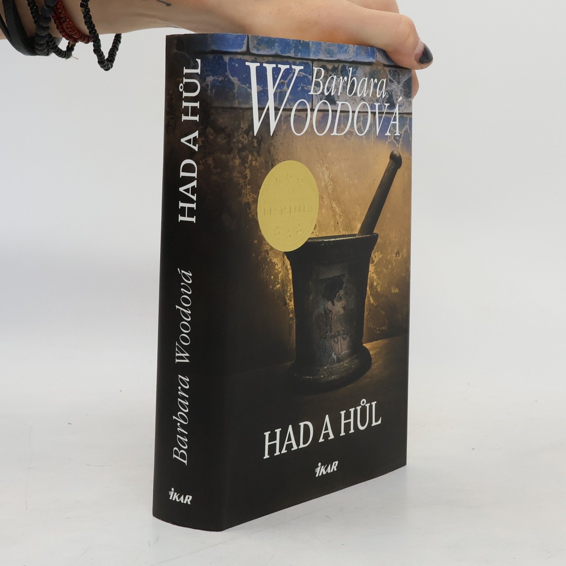 Barbara Wood Had a hůl