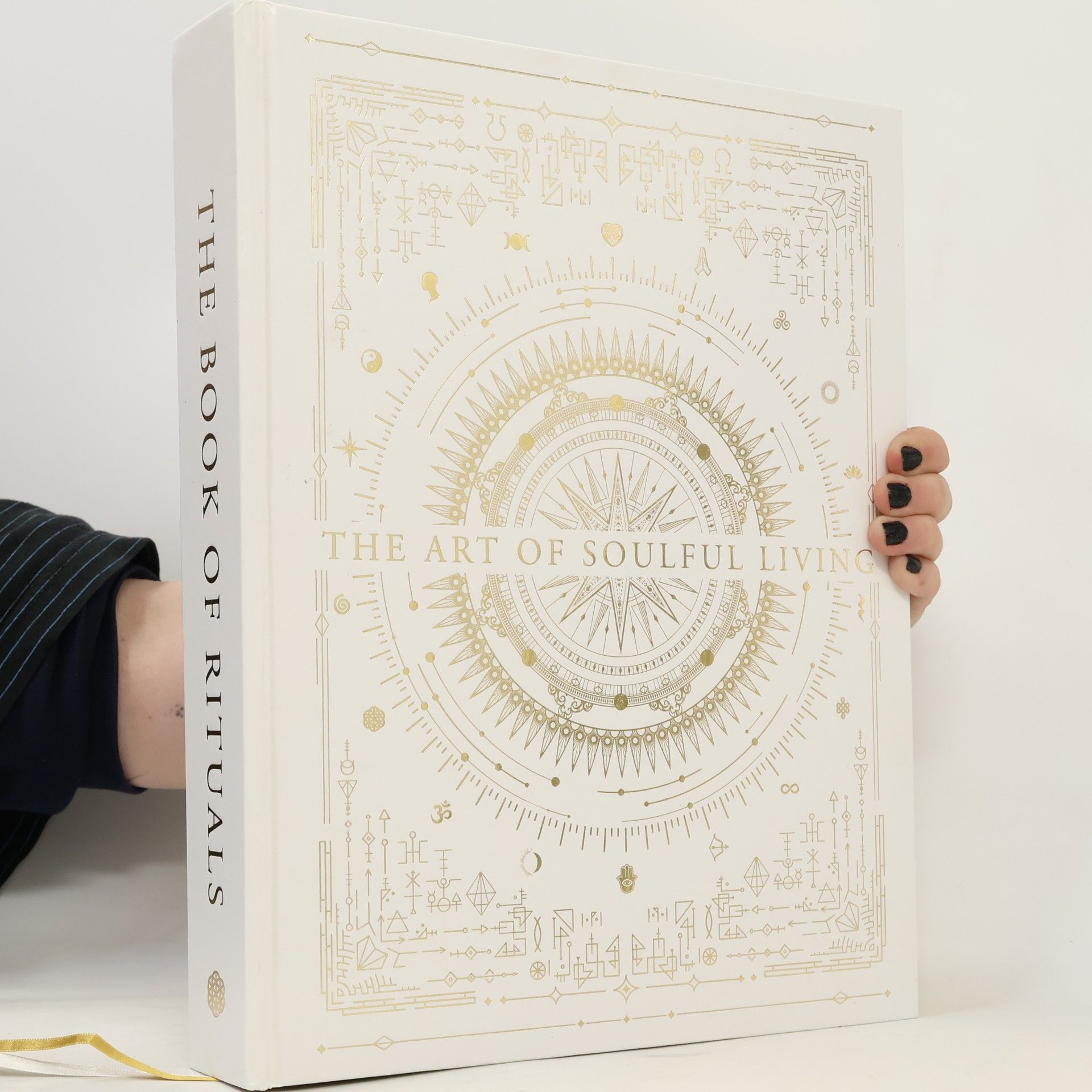 kolektiv The Book of Rituals – The Art of Soulful Living