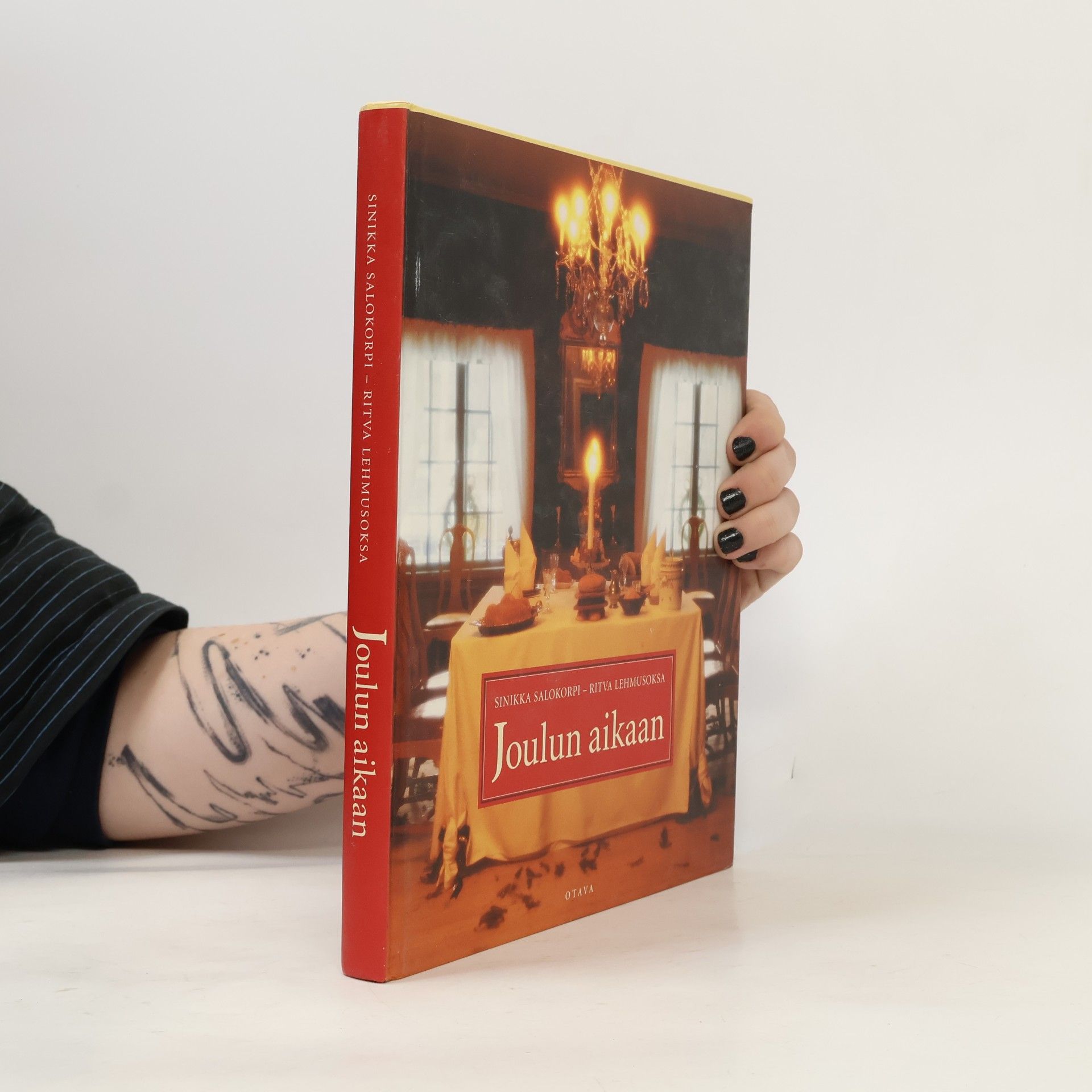 Sinikka Salokorpi Joulun aikaan
