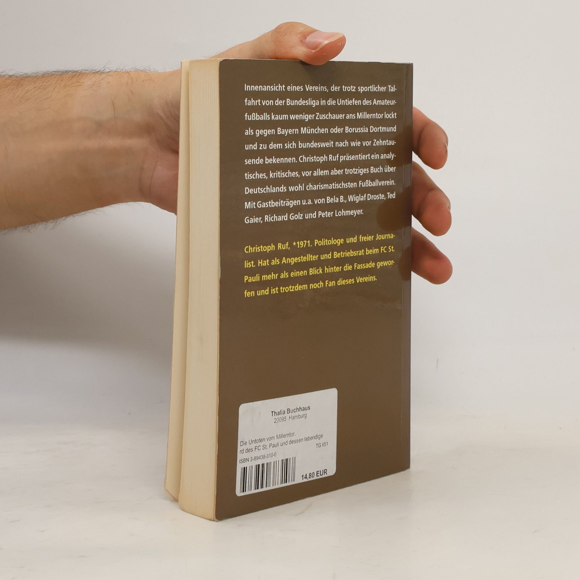 Christoph Ruf Neue Kleine Bibliothek: Die Untoten vom Millerntor