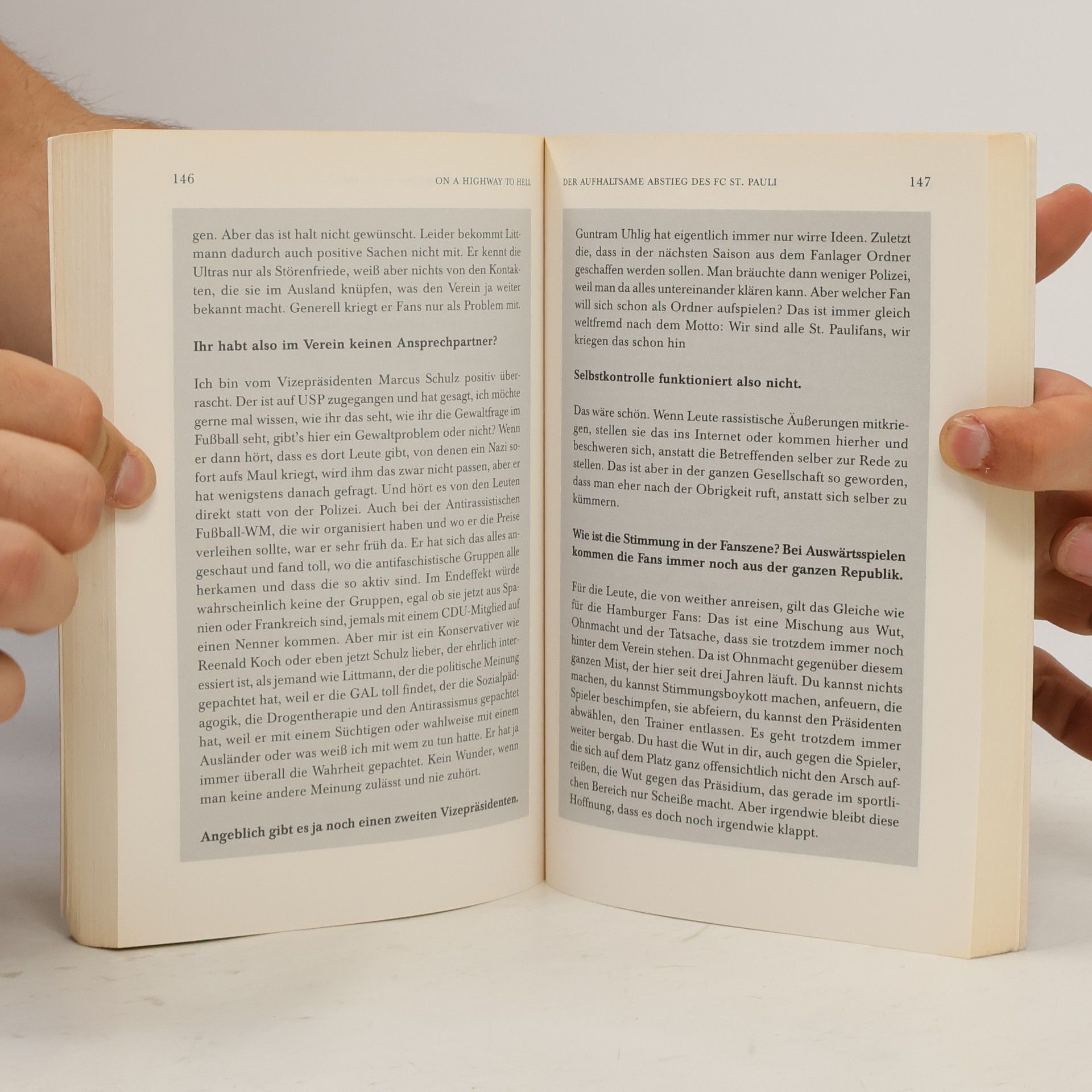 Christoph Ruf Neue Kleine Bibliothek: Die Untoten vom Millerntor