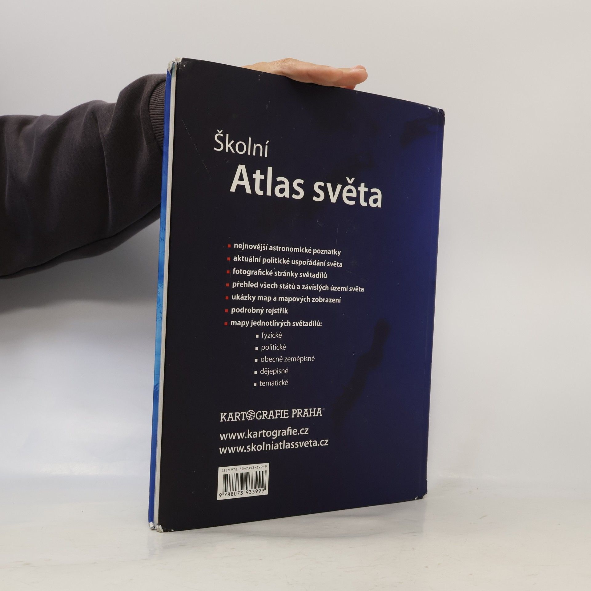 Autorenkollektiv Školní atlas světa