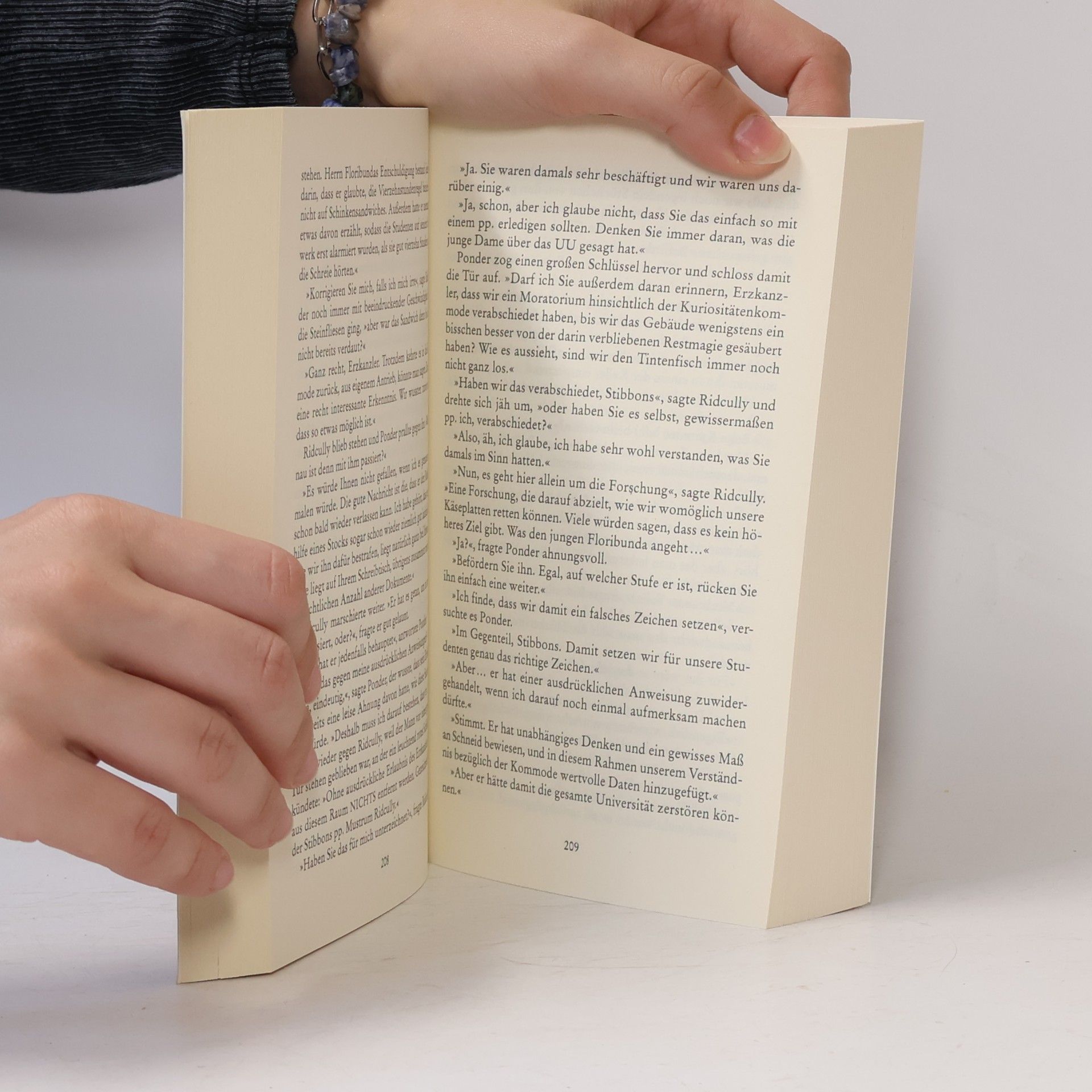 Terry Pratchett Der Club der unsichtbaren Gelehrten