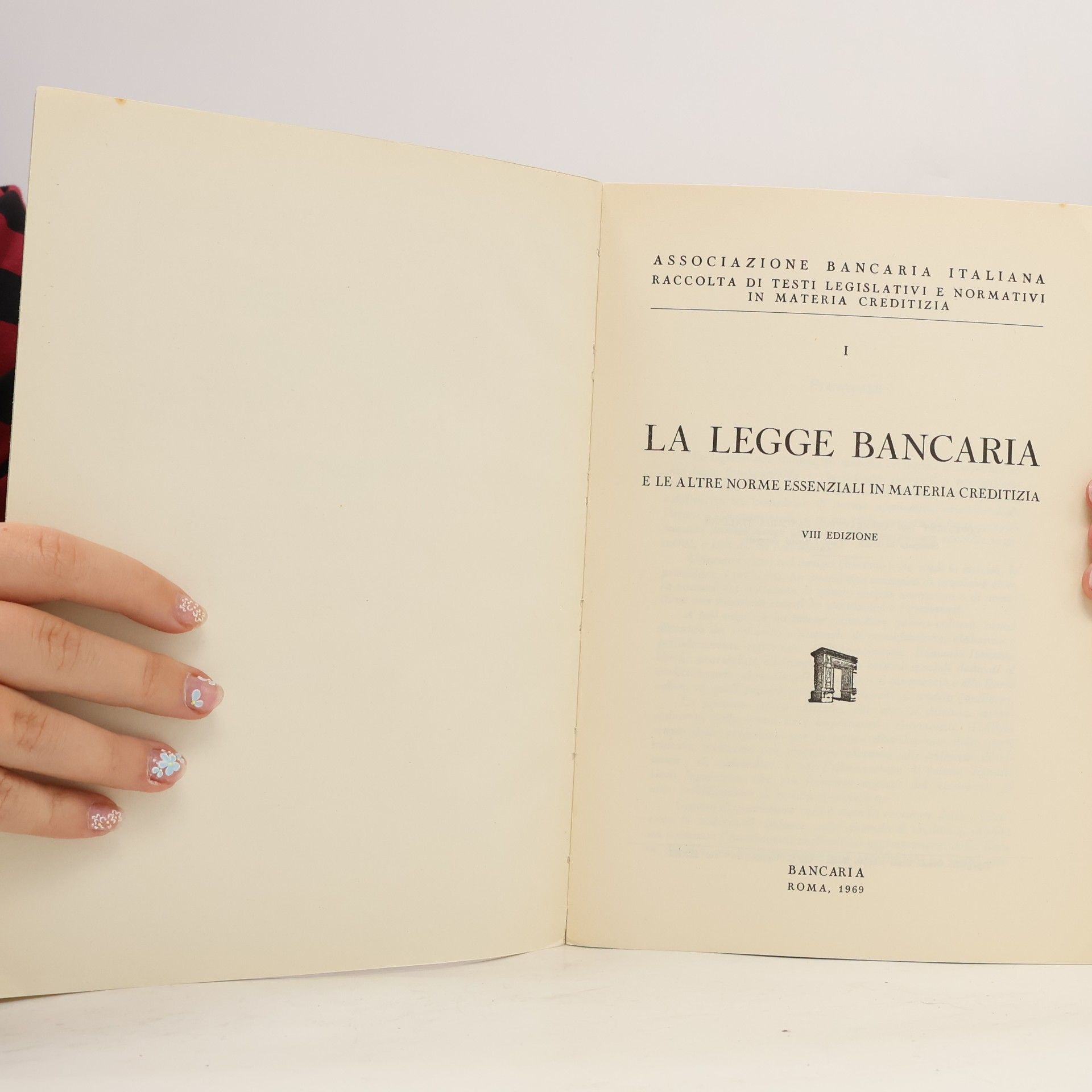 Various authors La legge bancaria