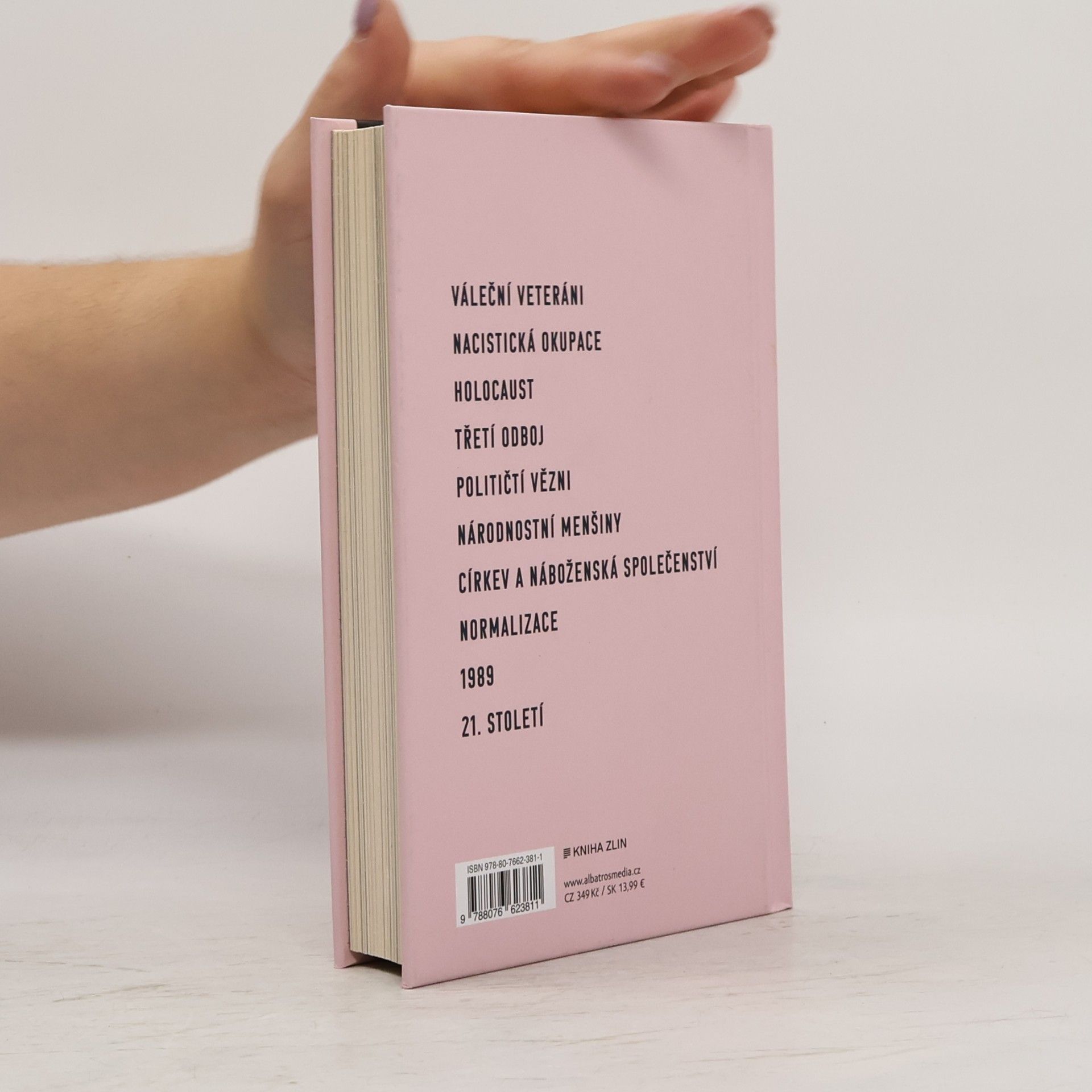 Various authors #Nezapomeňte: Příběhy Paměti národa