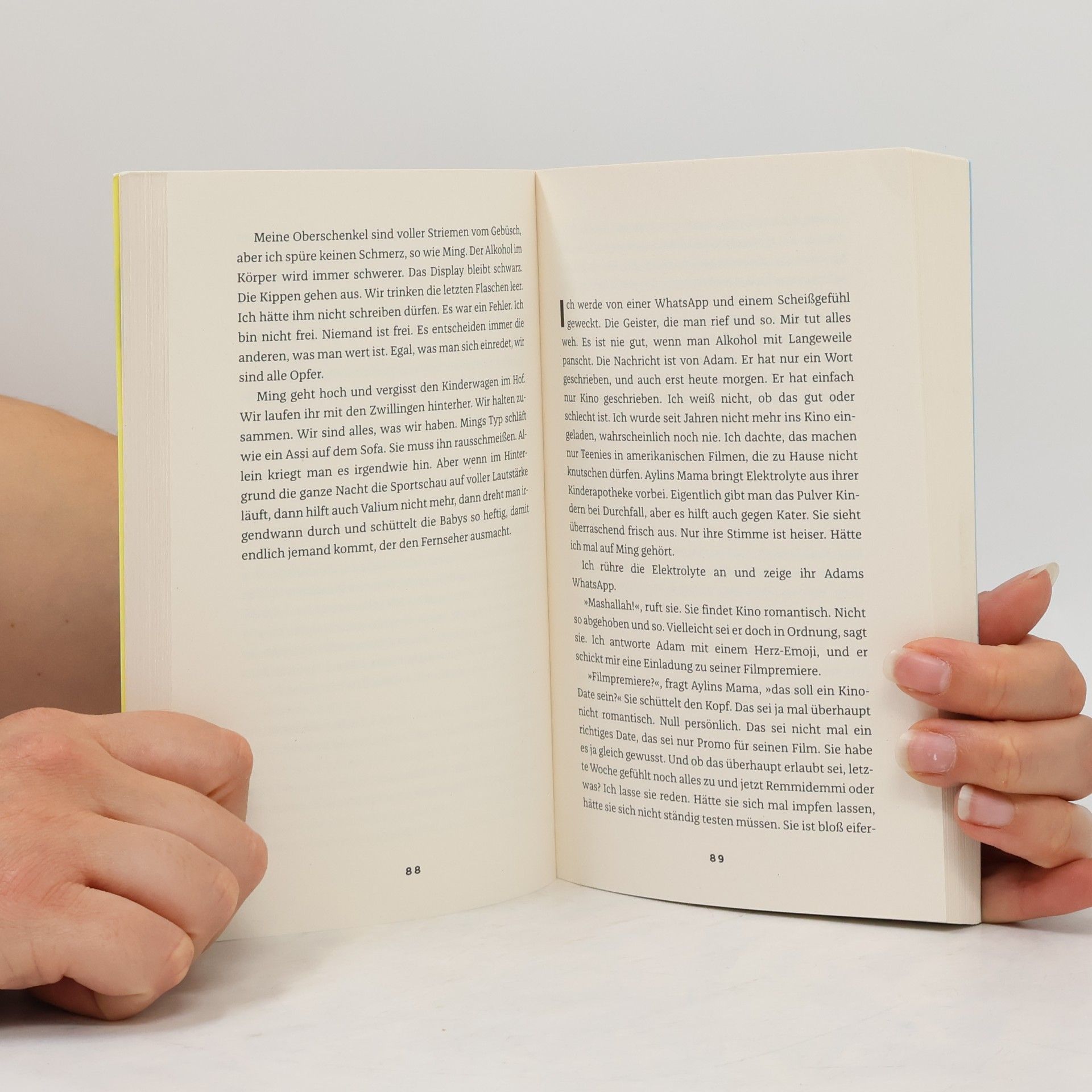 Sara Gmuer Achtzehnter Stock: Roman »Hart und rau und schön.« (Mareike Fallwickl)