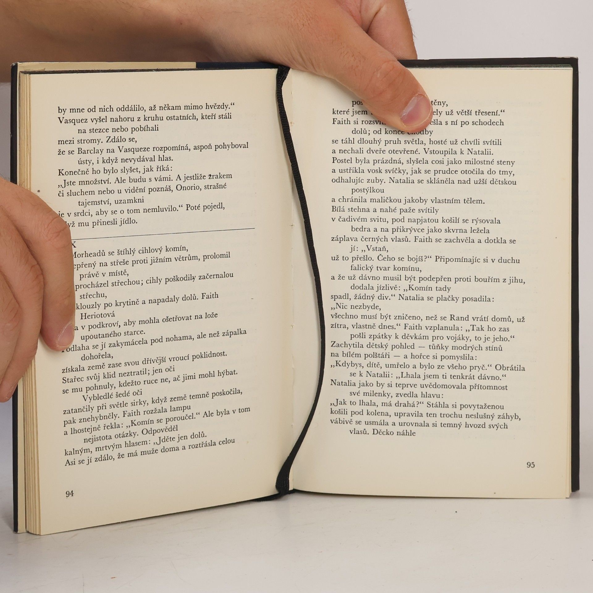 Robinson Jeffers Ženy od mysu Sur