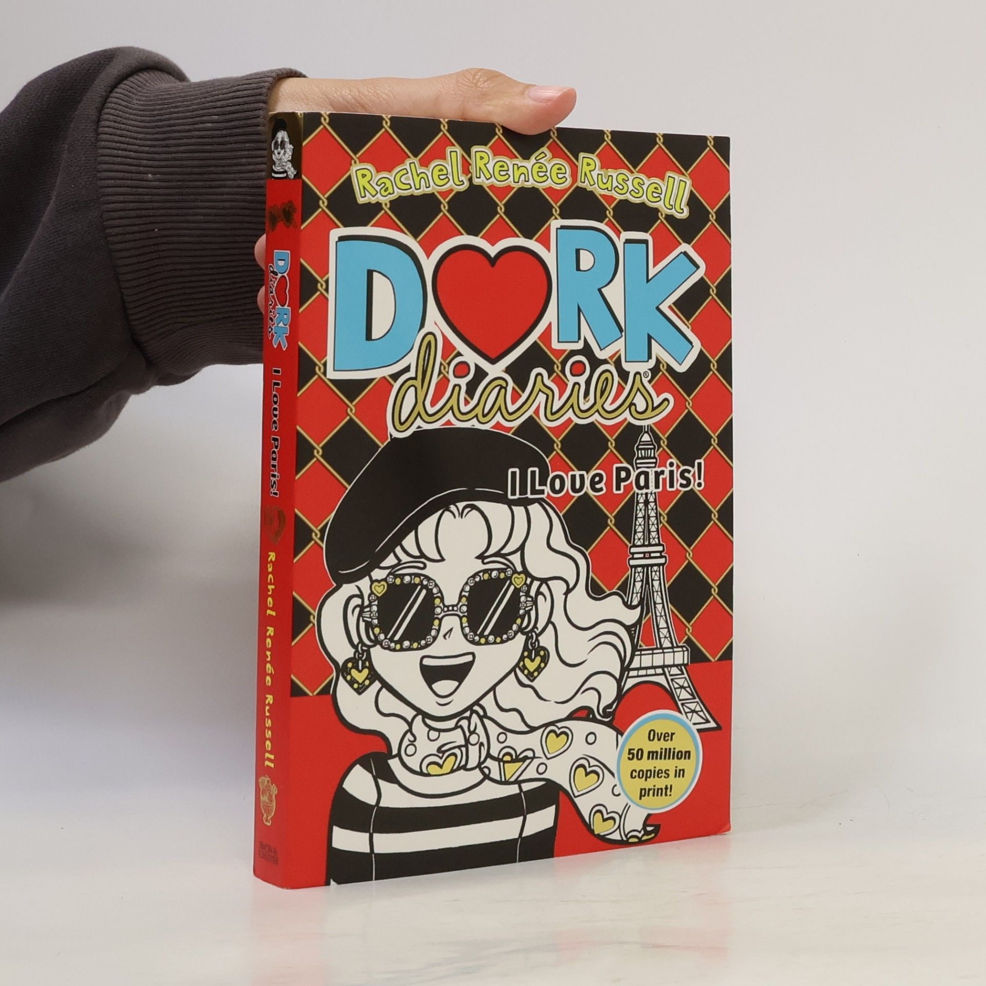 Dork Diaries: I Love Paris!