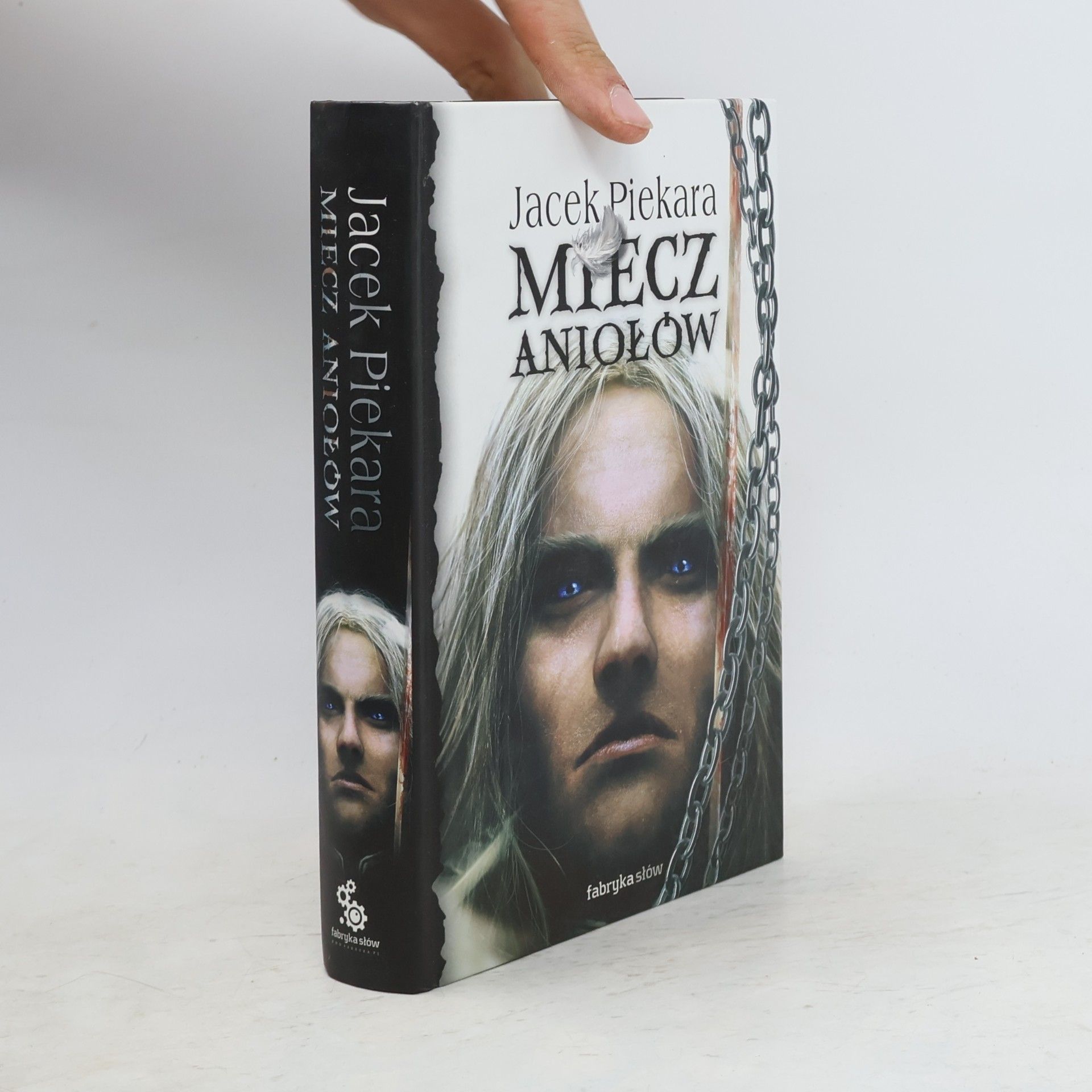 Jacek Piekara Miecz Aniołów