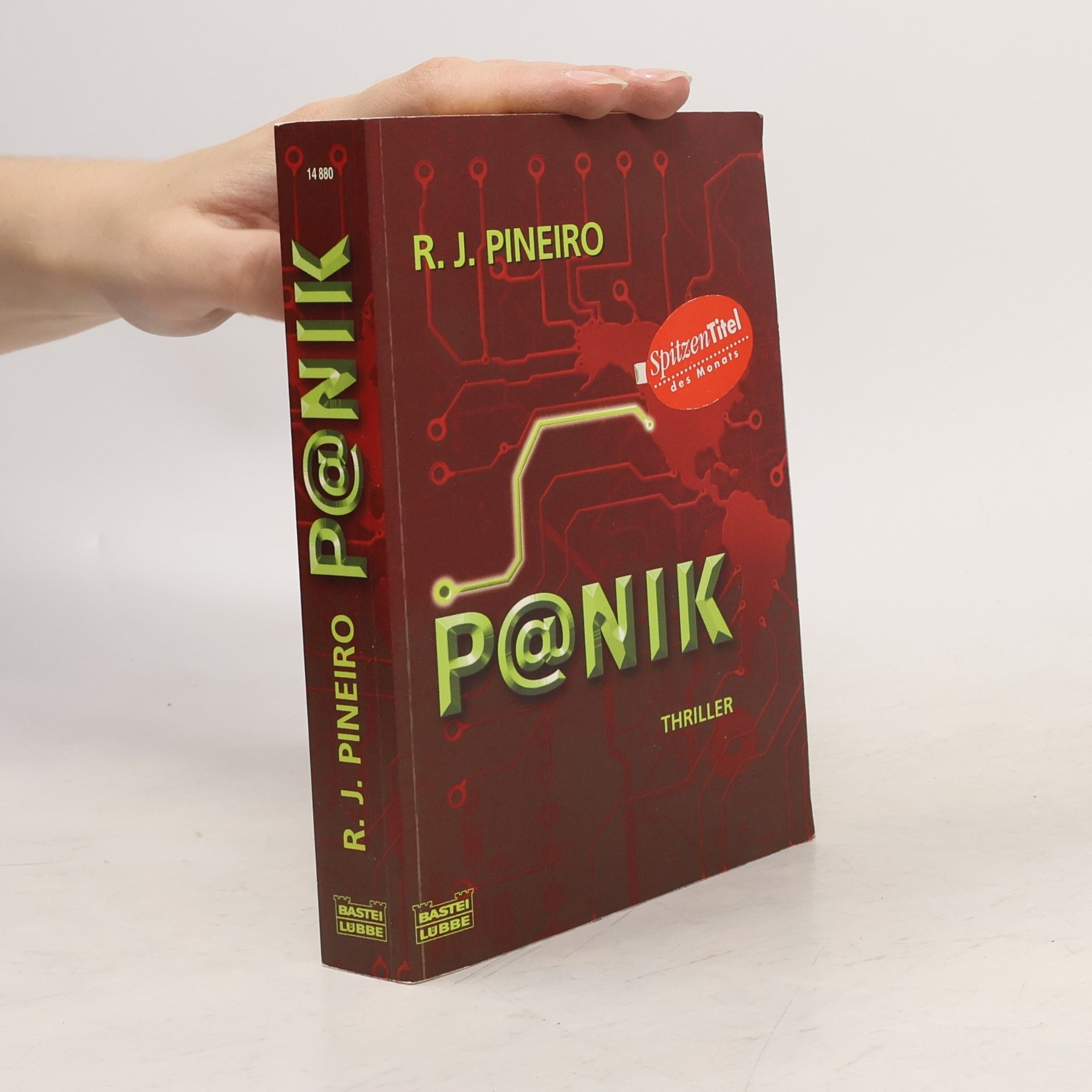 R. J. Pineiro Panik