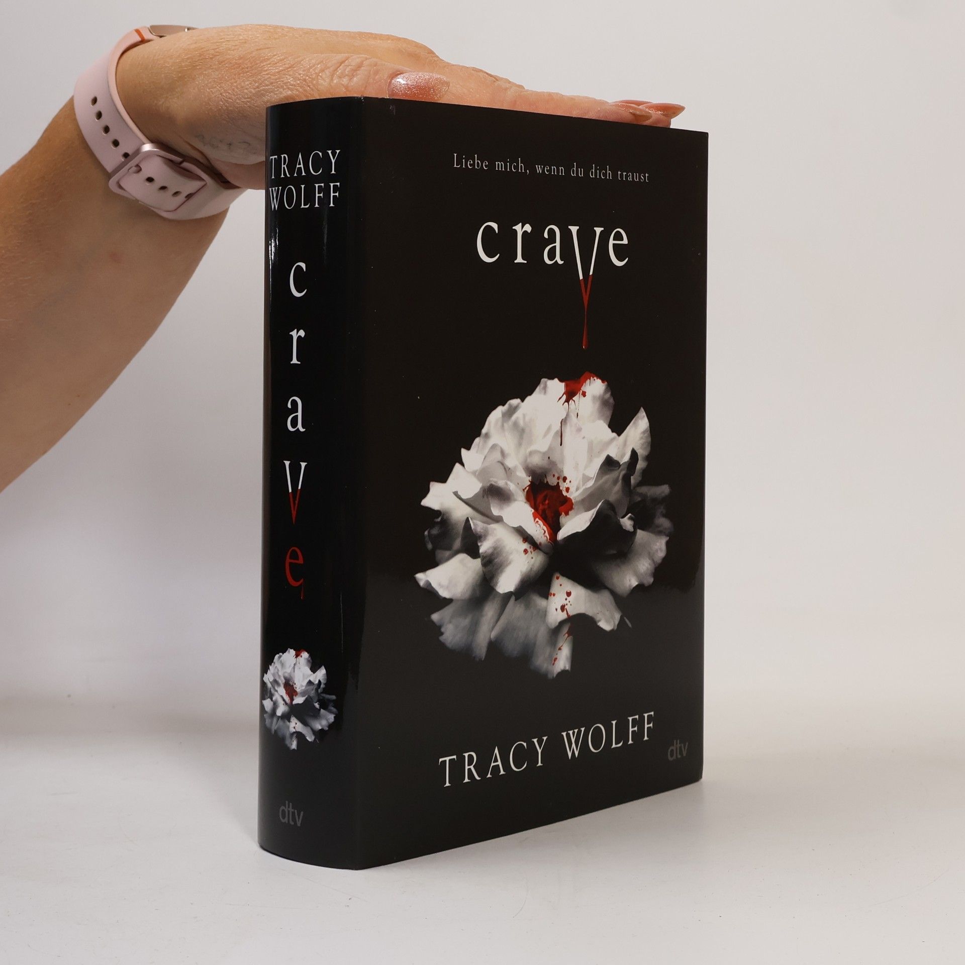 Tracy Wolff Crave