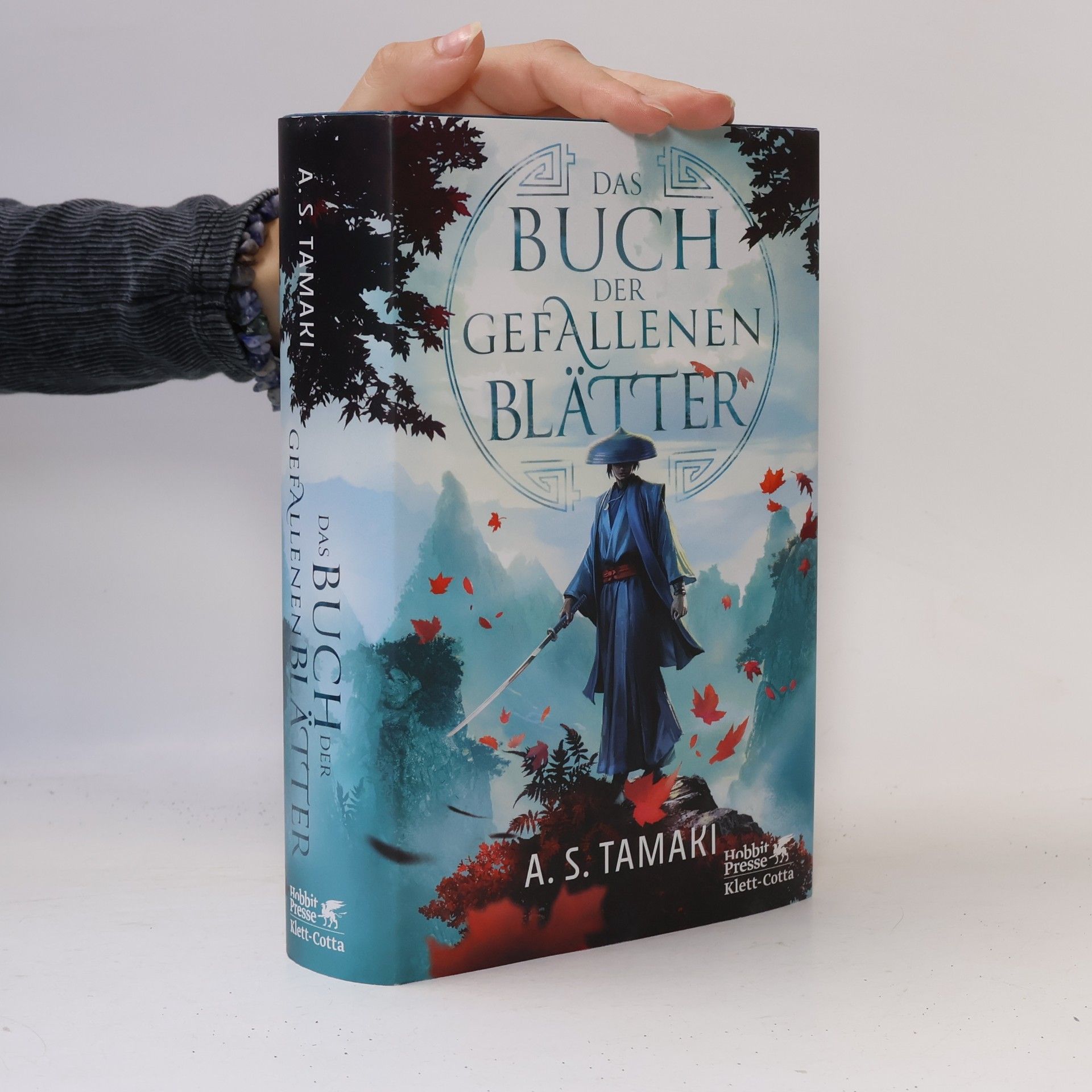 A. S. Tamaki Das Buch der gefallenen Blätter