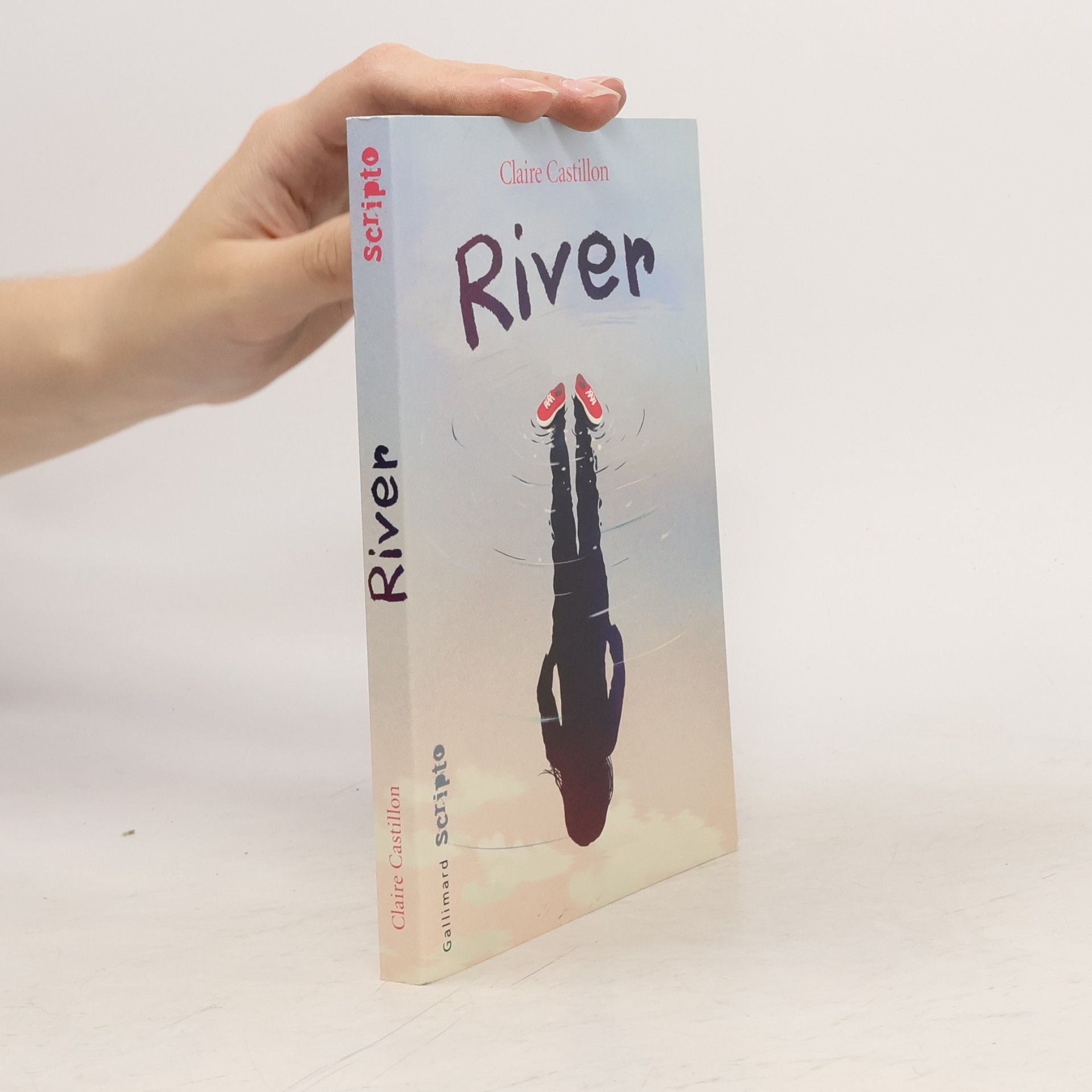 Claire Castillon River