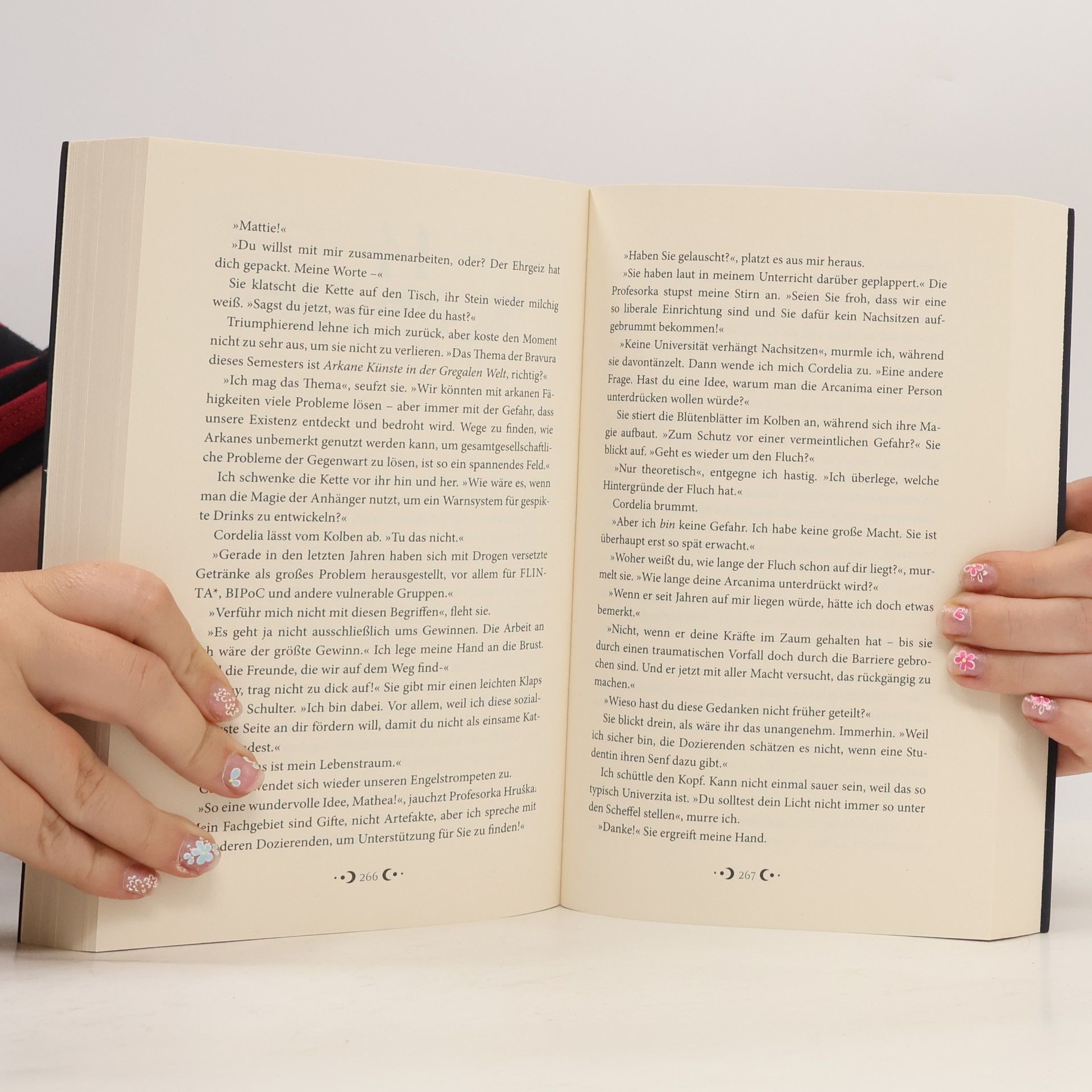 Laura Cardea The Lesson of Curses (Chronica Arcana 1)