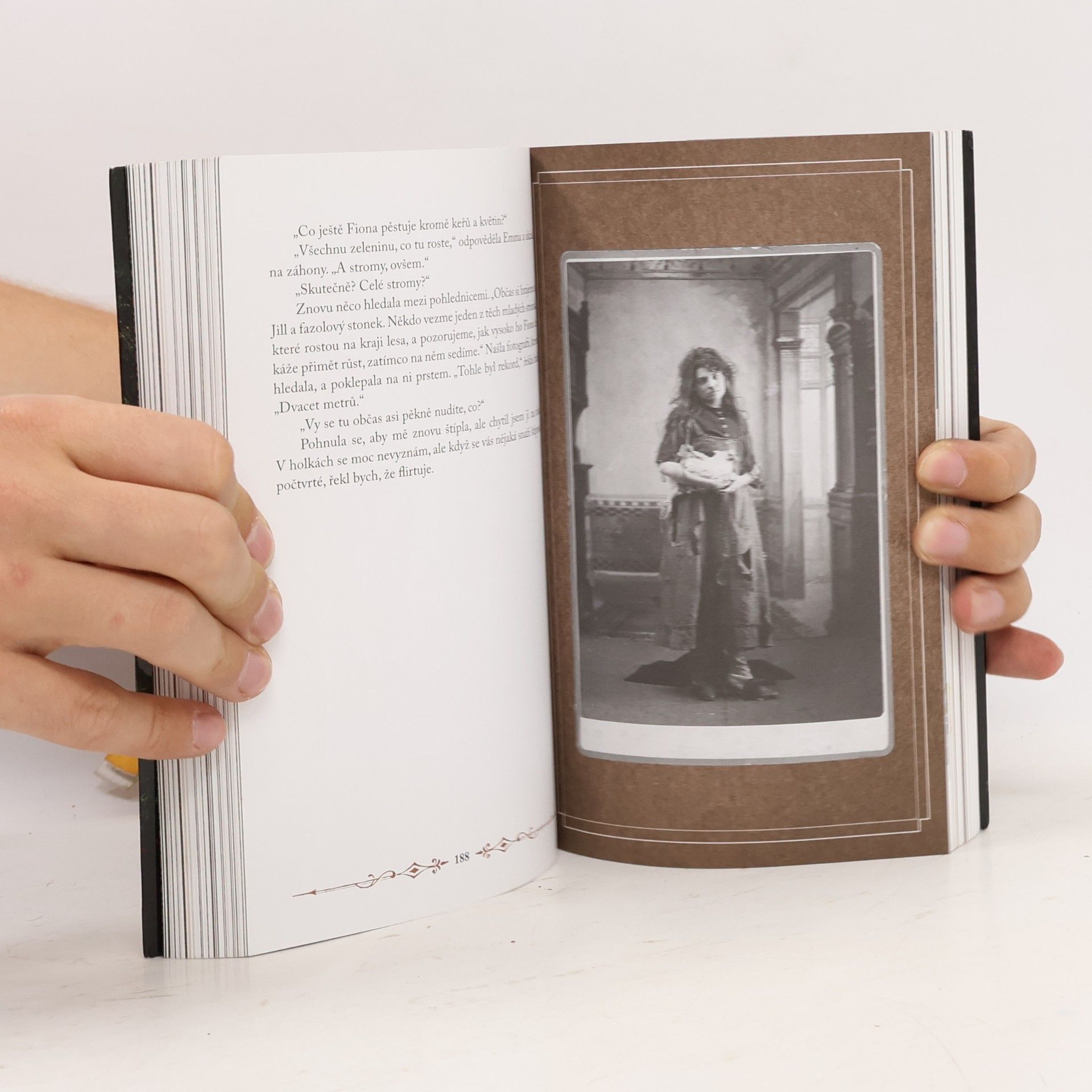 Ransom Riggs Sirotčinec slečny Peregrinové pro podivné děti