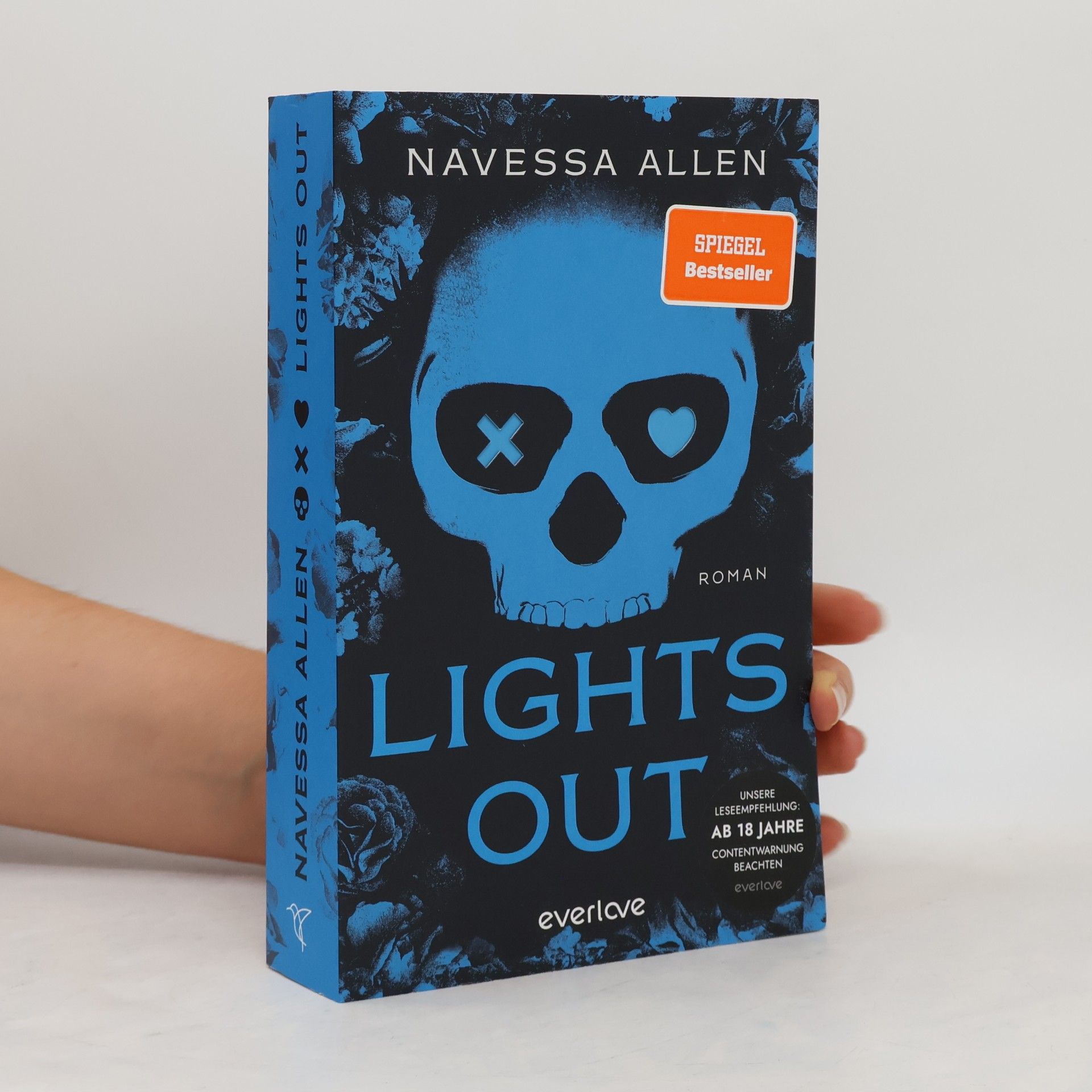Navessa Allen Lights Out