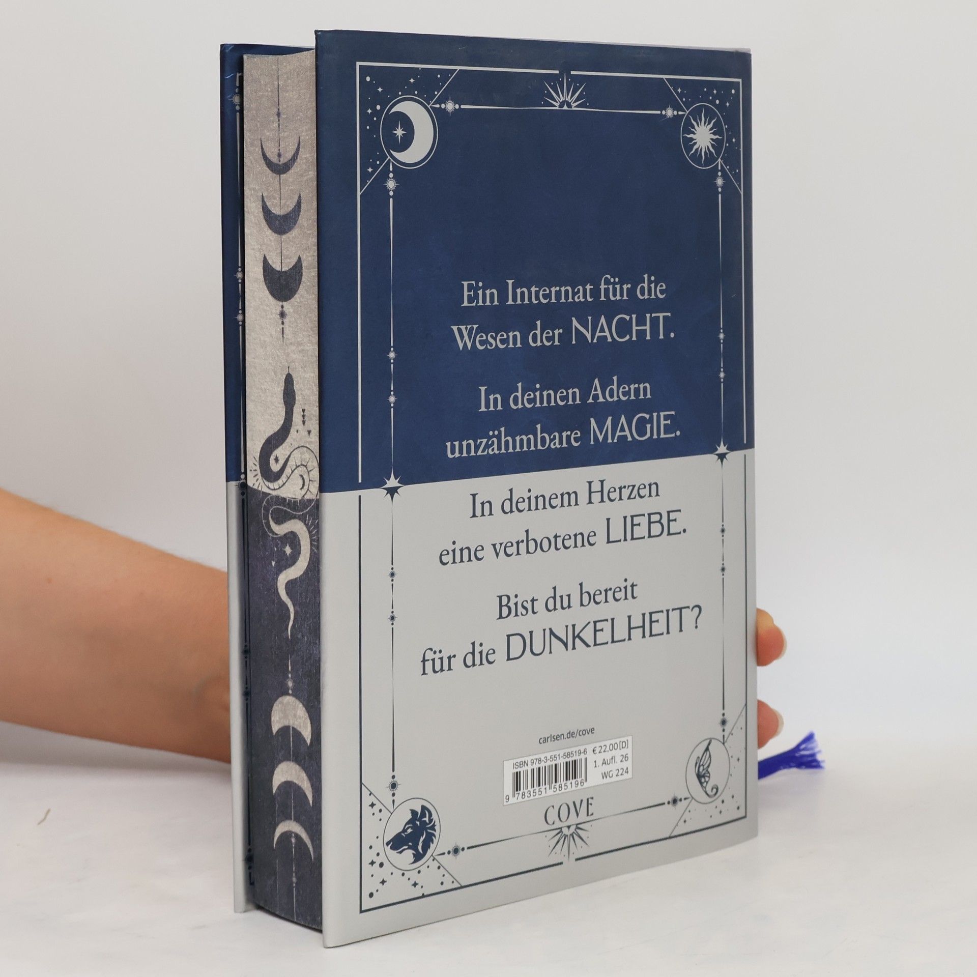 Beril Kehribar School of Darkness - 1: Where the Night Falls: Schmuckausgabe mit Lesebändchen und limitiertem Motiv-Farbschnitt