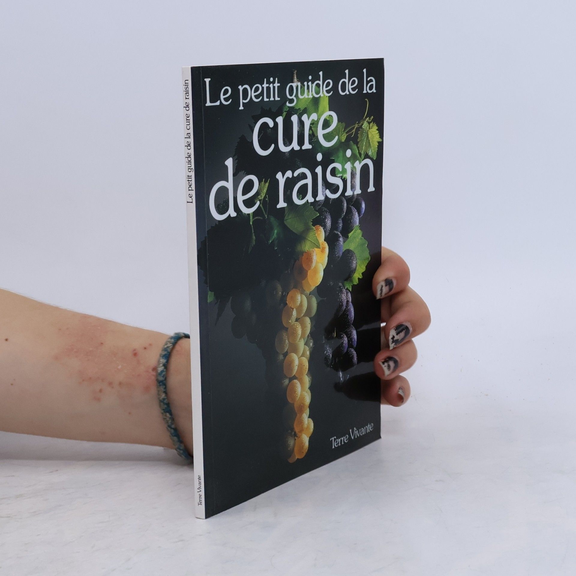Collectif Le petit guide de la cure de raisin (Alimentation saine / santé)