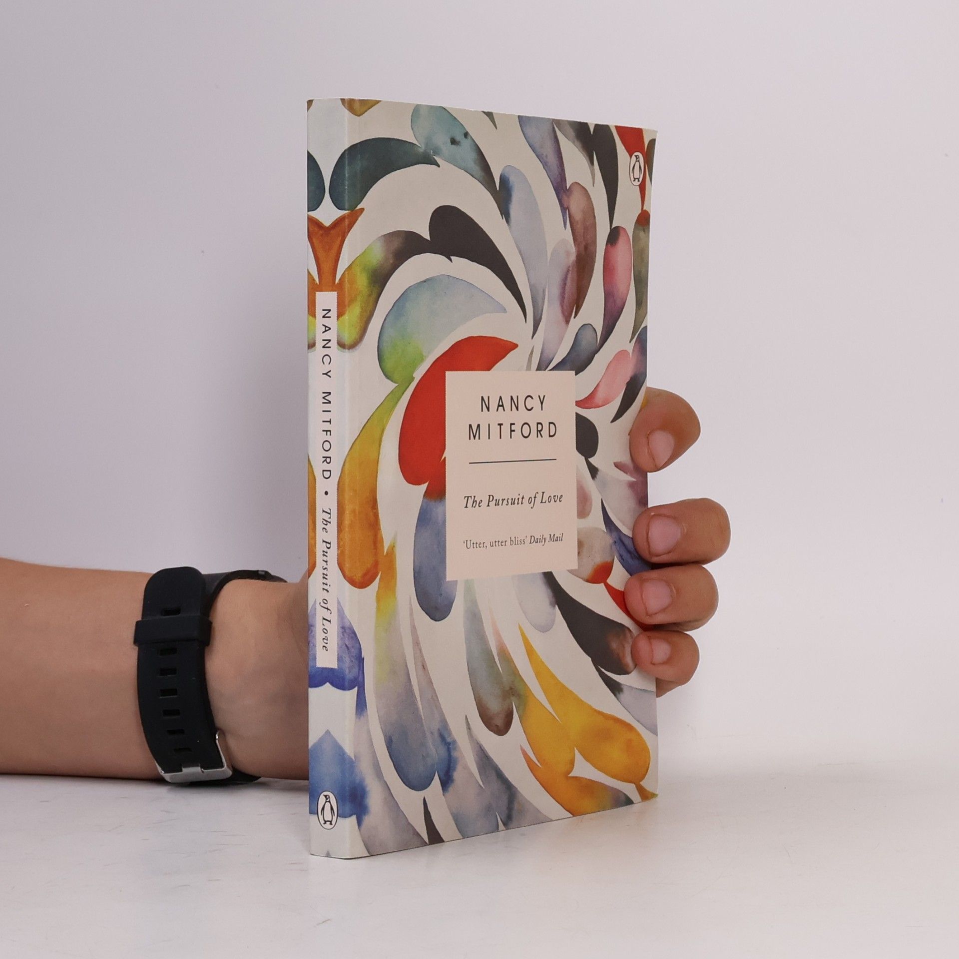 Nancy Mitford The Pursuit of Love. Englische Liebschaften, englische Ausgabe