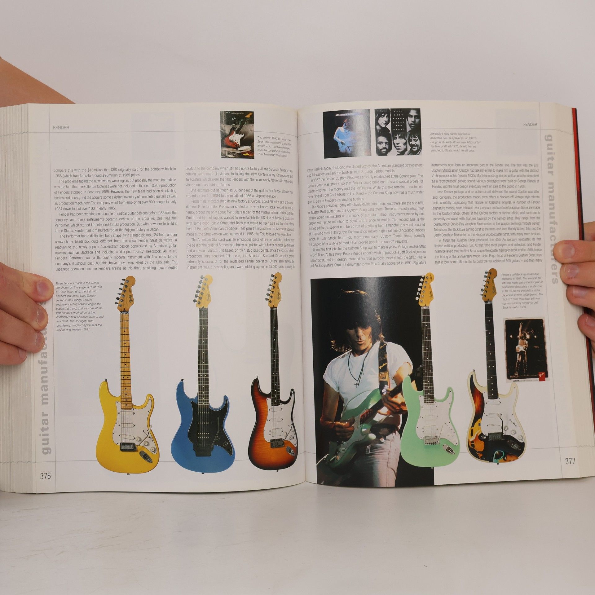 Tony Bacon Totally Guitar. The Definitive Guide