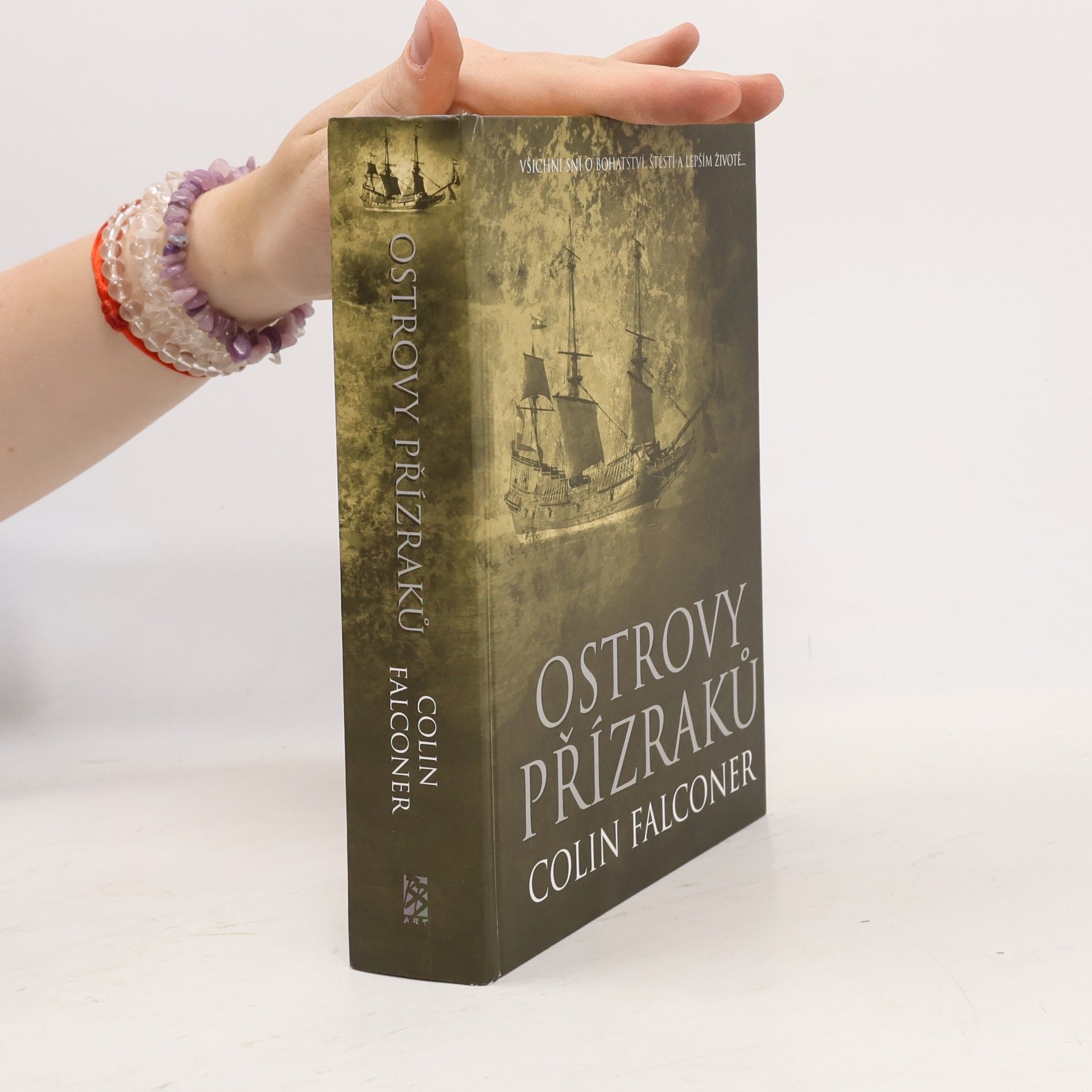 Colin Falconer Ostrovy přízraků