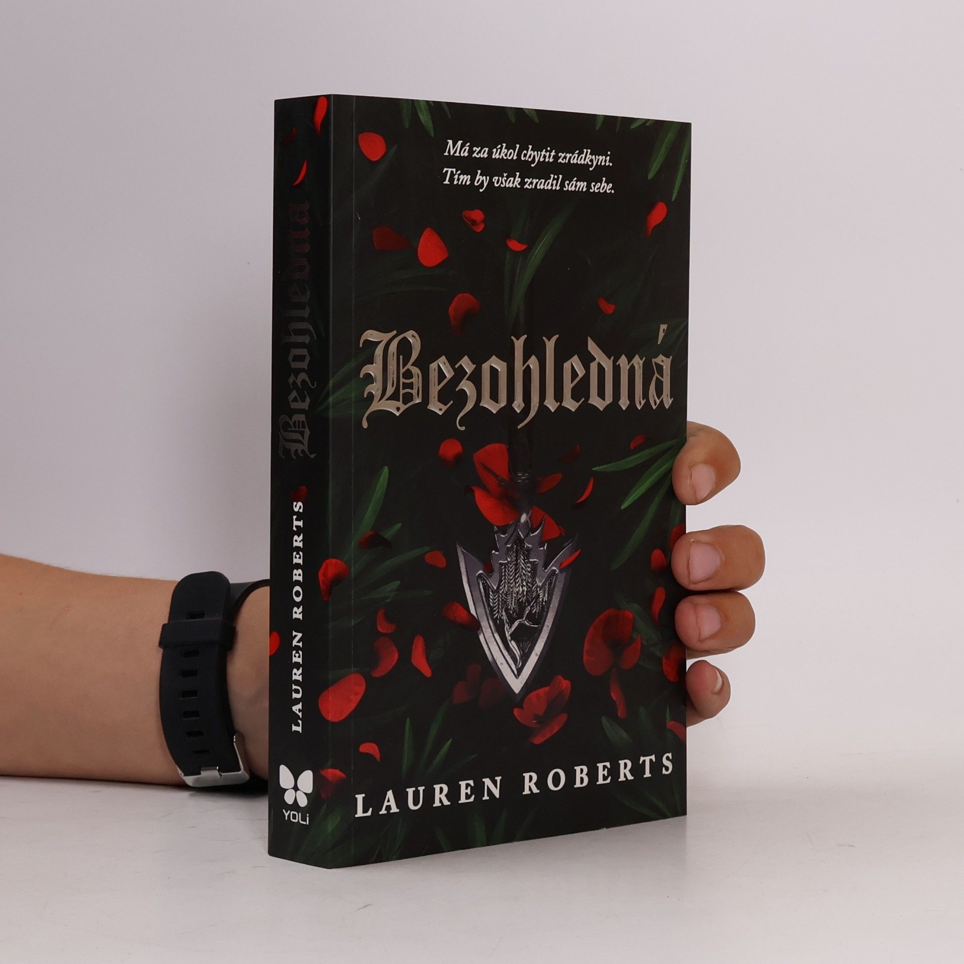 Lauren Roberts Bezohledná