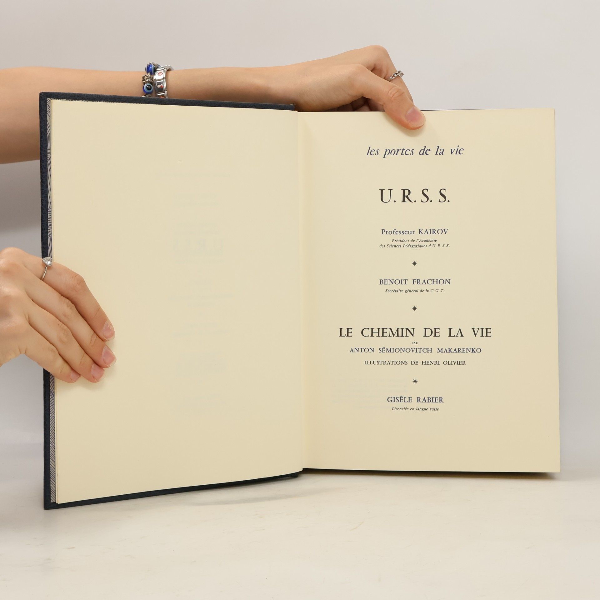 Gisele Rabier les portes de la vie. U.R.S.S. Le Chemin de la vie