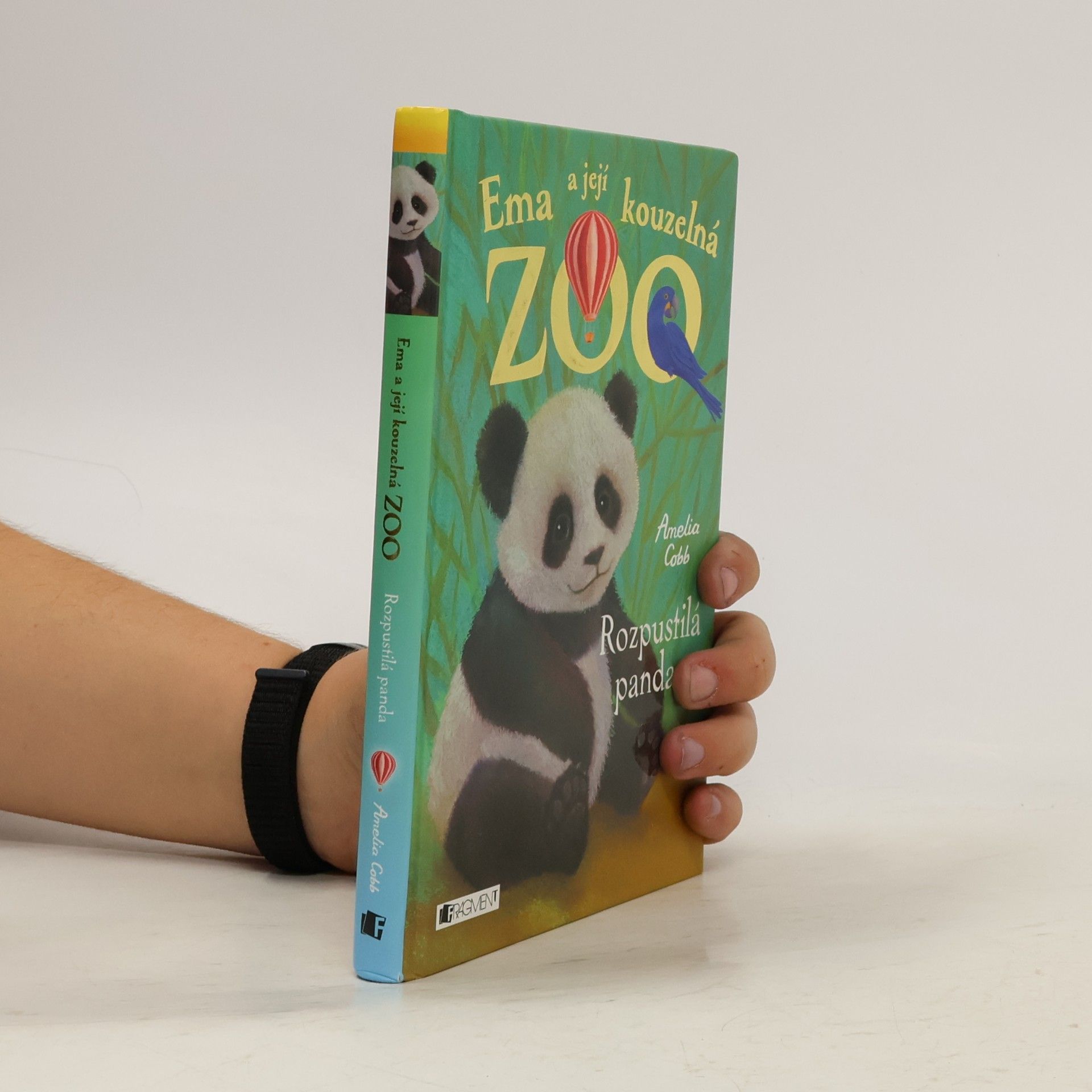 Amelia Cobb Ema a její kouzelná zoo. Rozpustilá panda