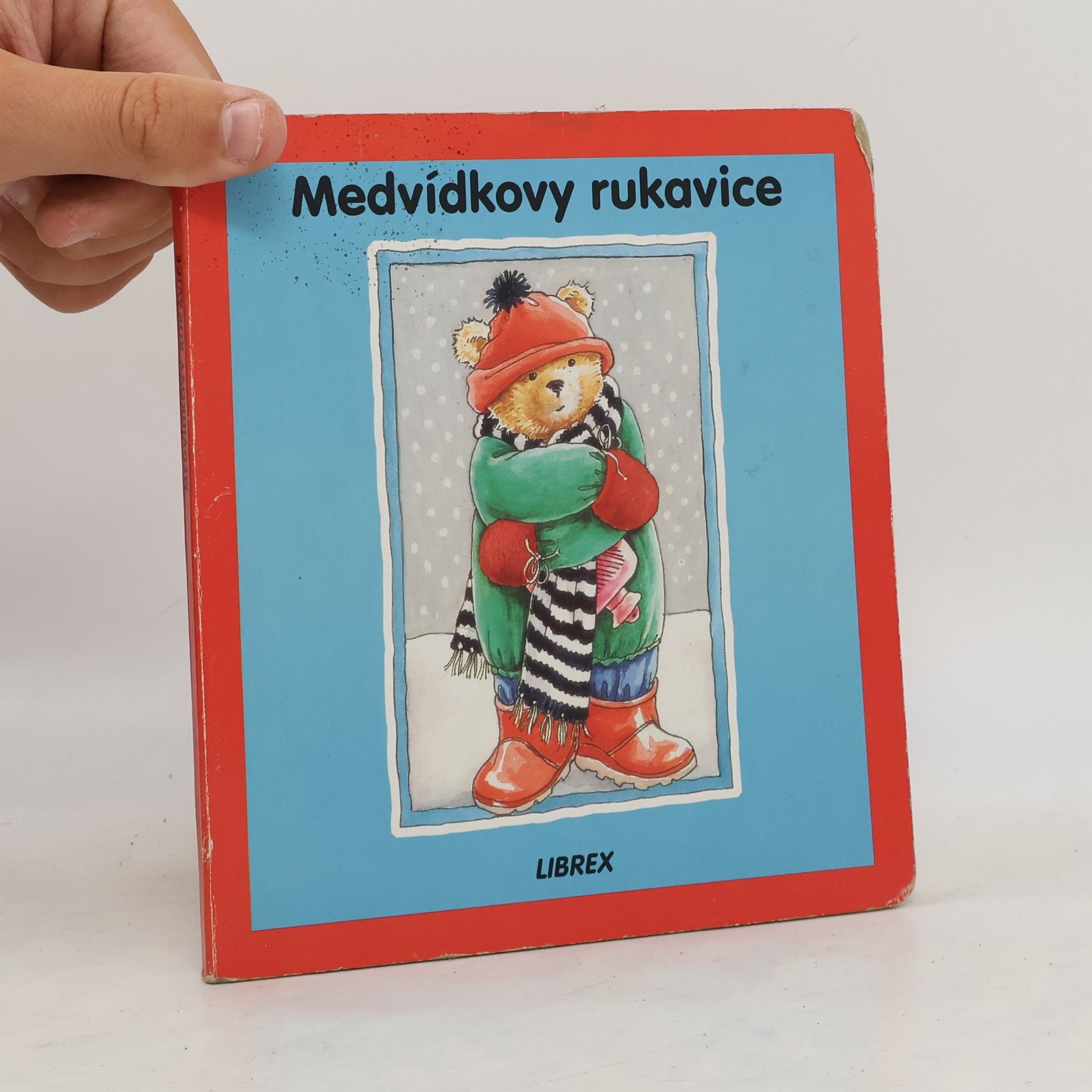 Eva Lenartová Medvídkovy rukavice